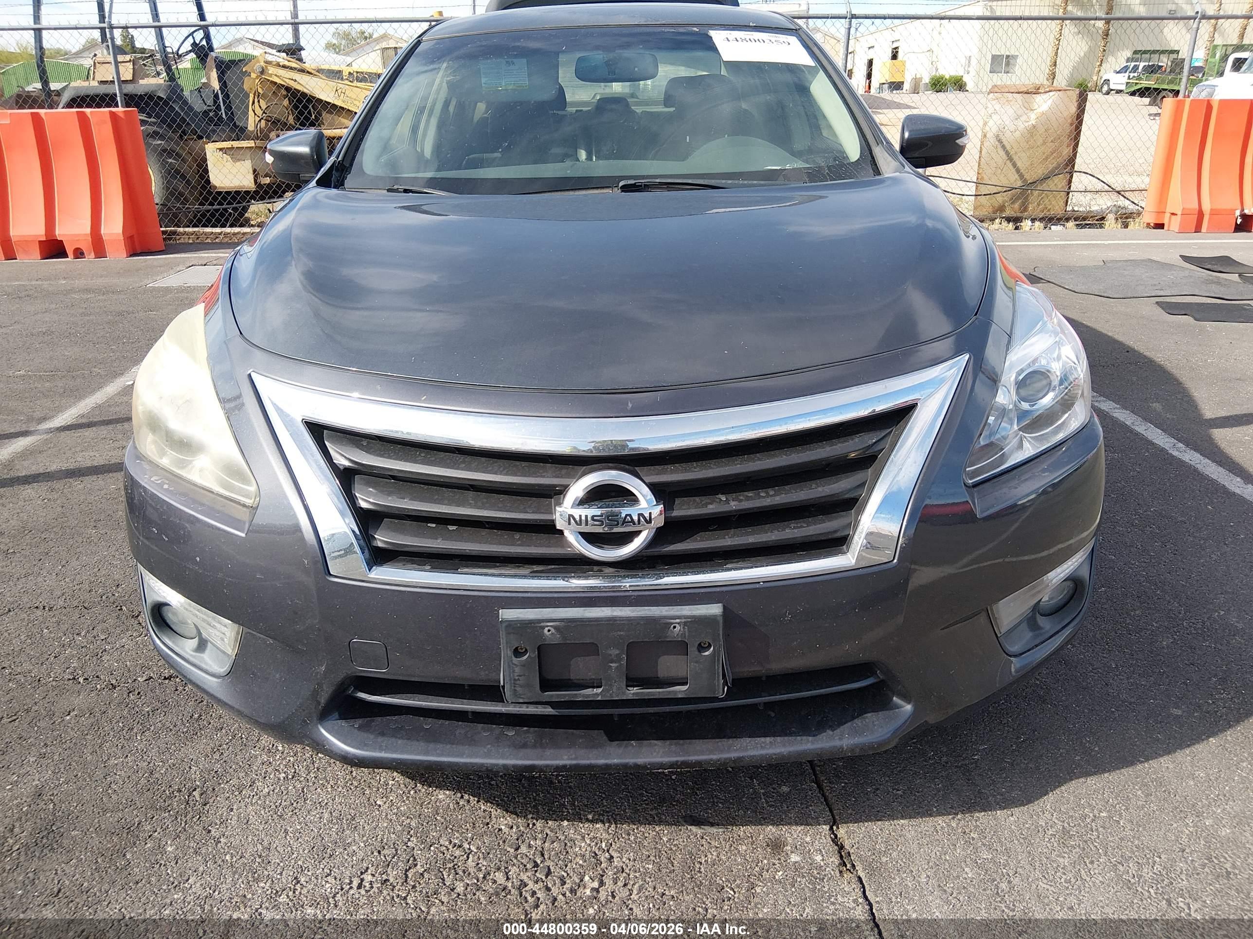 NISSAN ALTIMA image 6