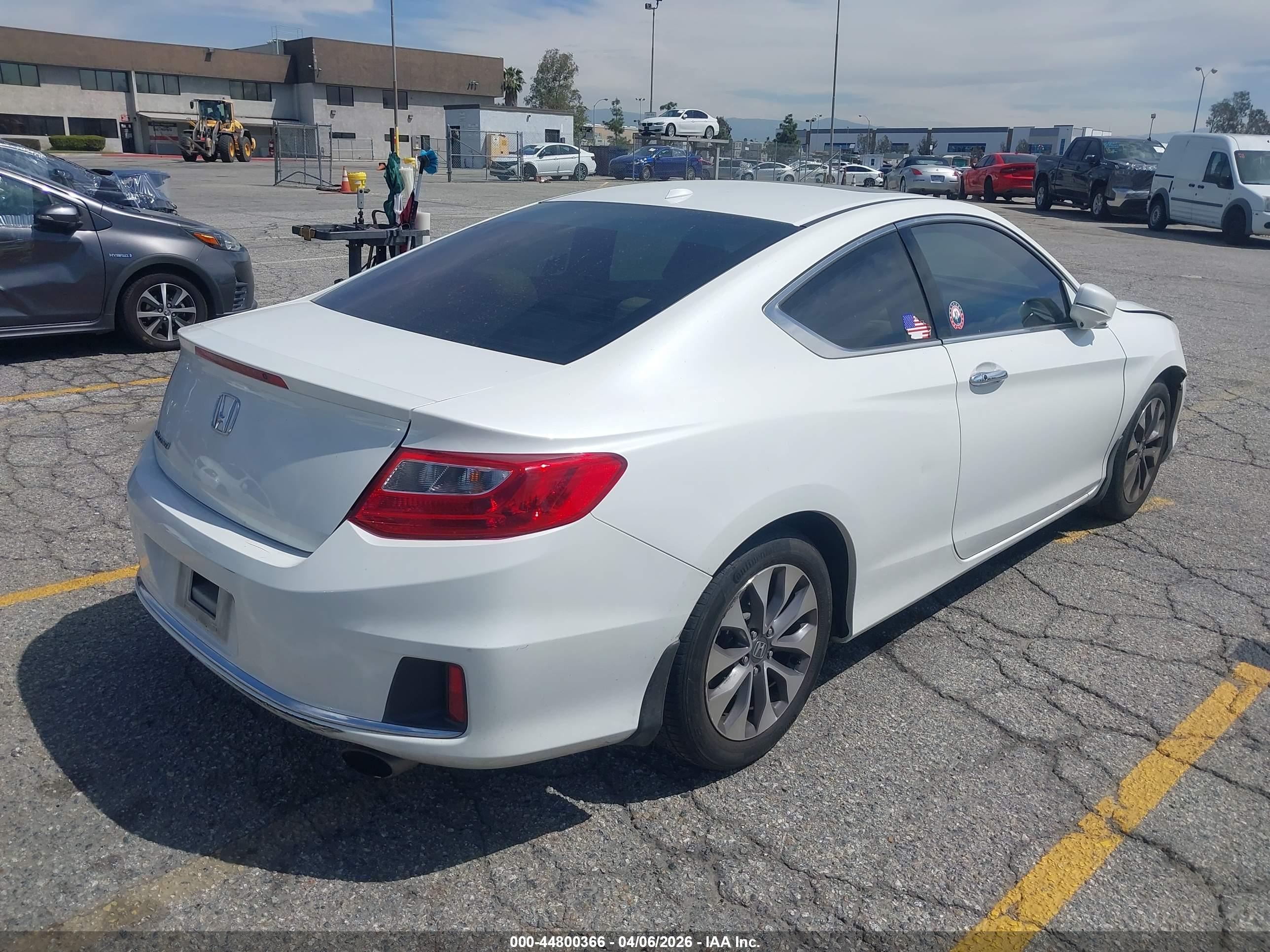 HONDA ACCORD image 4