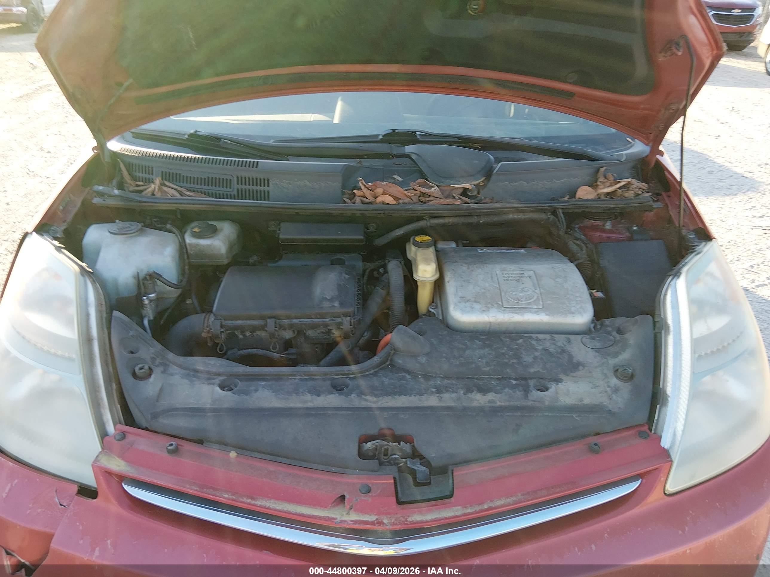 TOYOTA PRIUS image 10