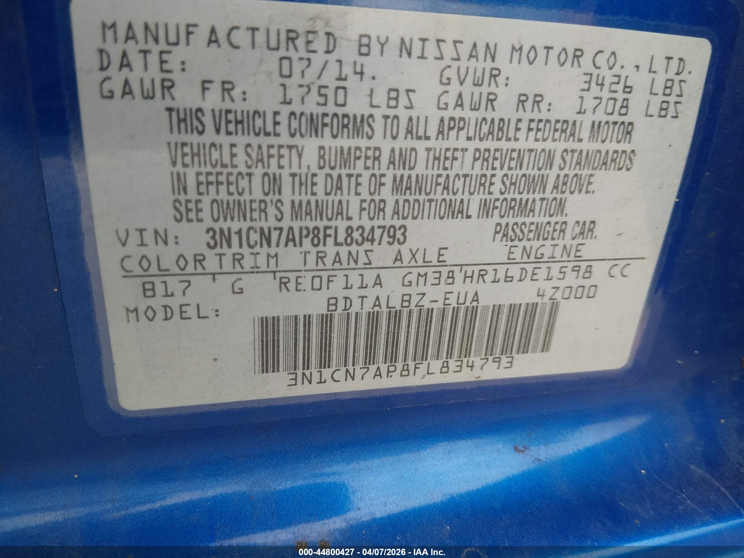NISSAN VERSA image 9