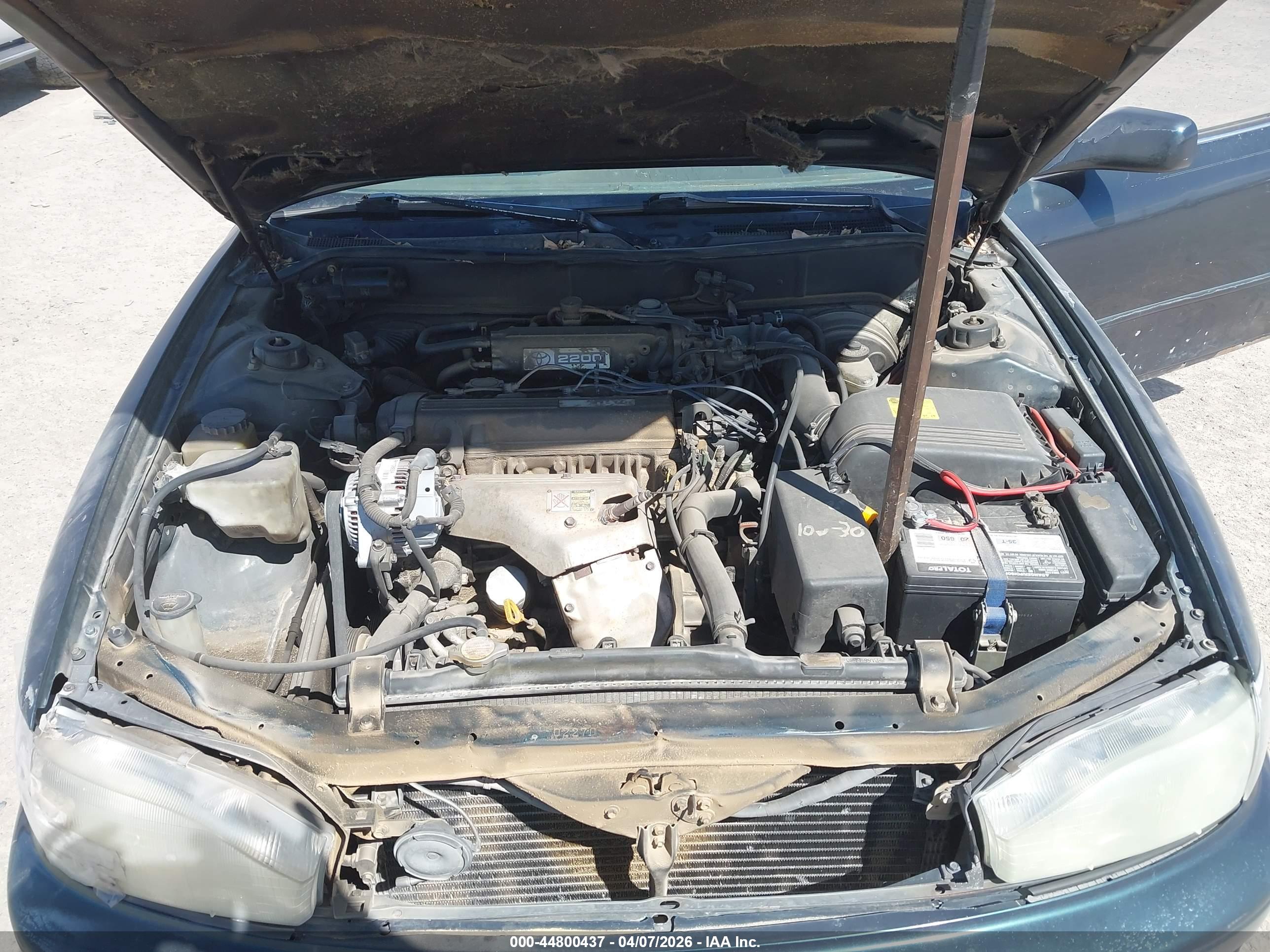TOYOTA CAMRY image 10