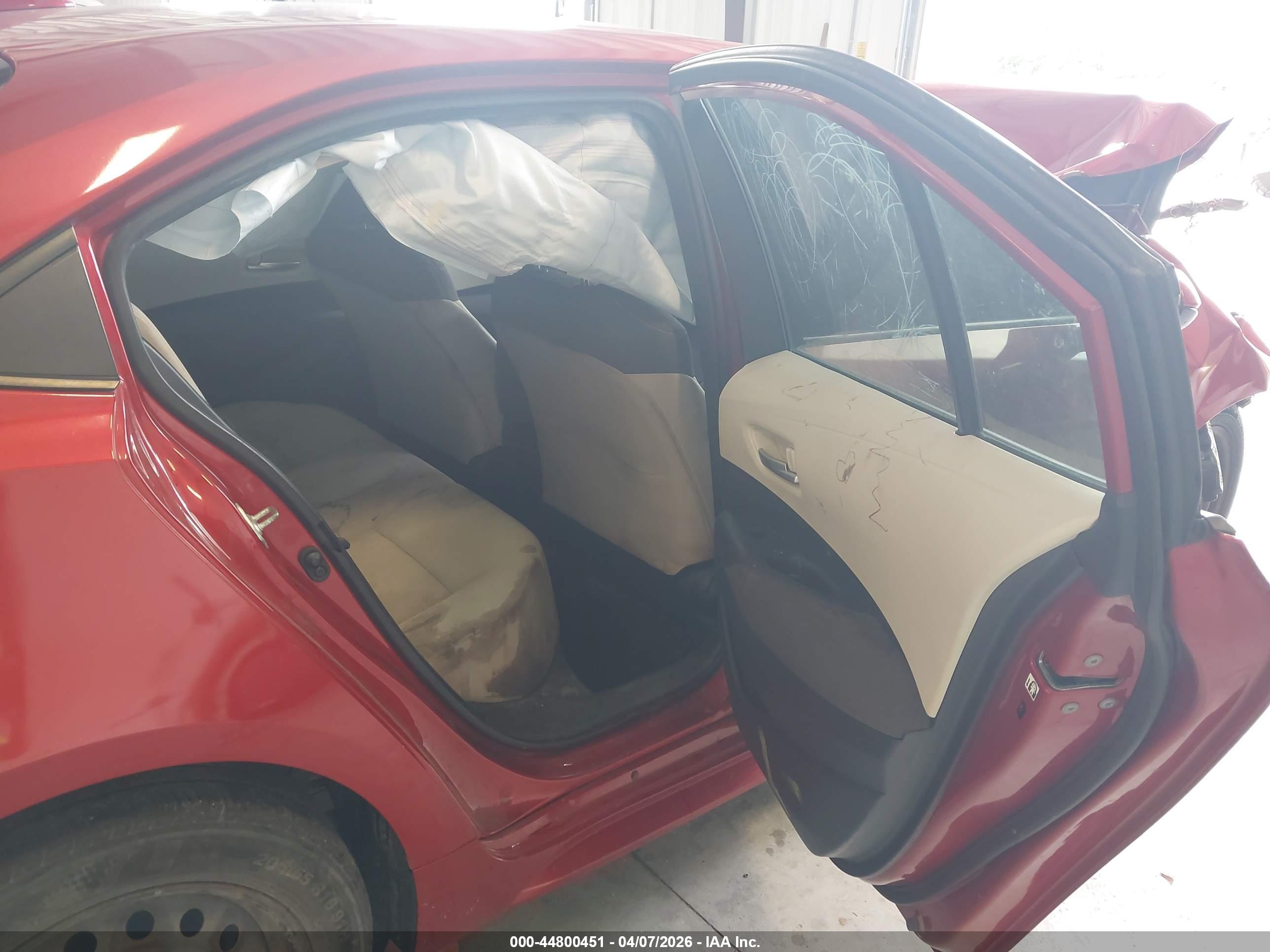 TOYOTA COROLLA image 8
