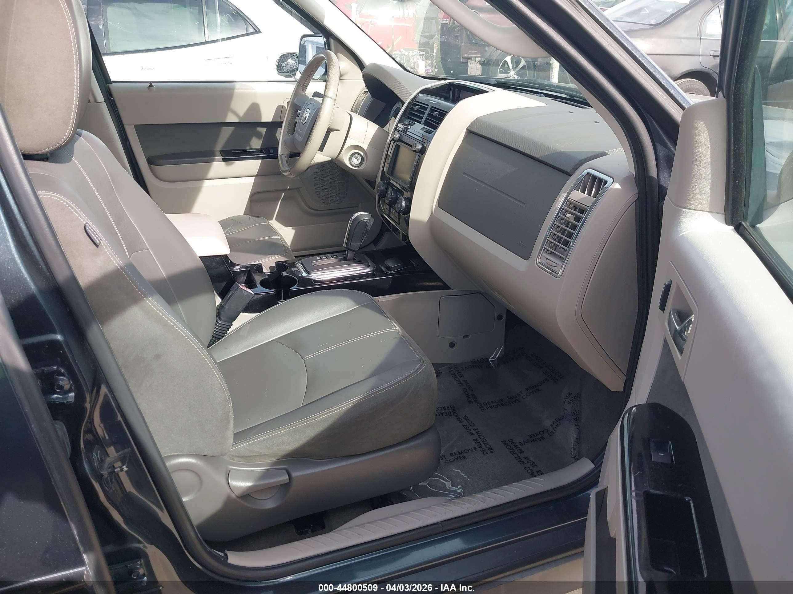 MAZDA TRIBUTE image 5