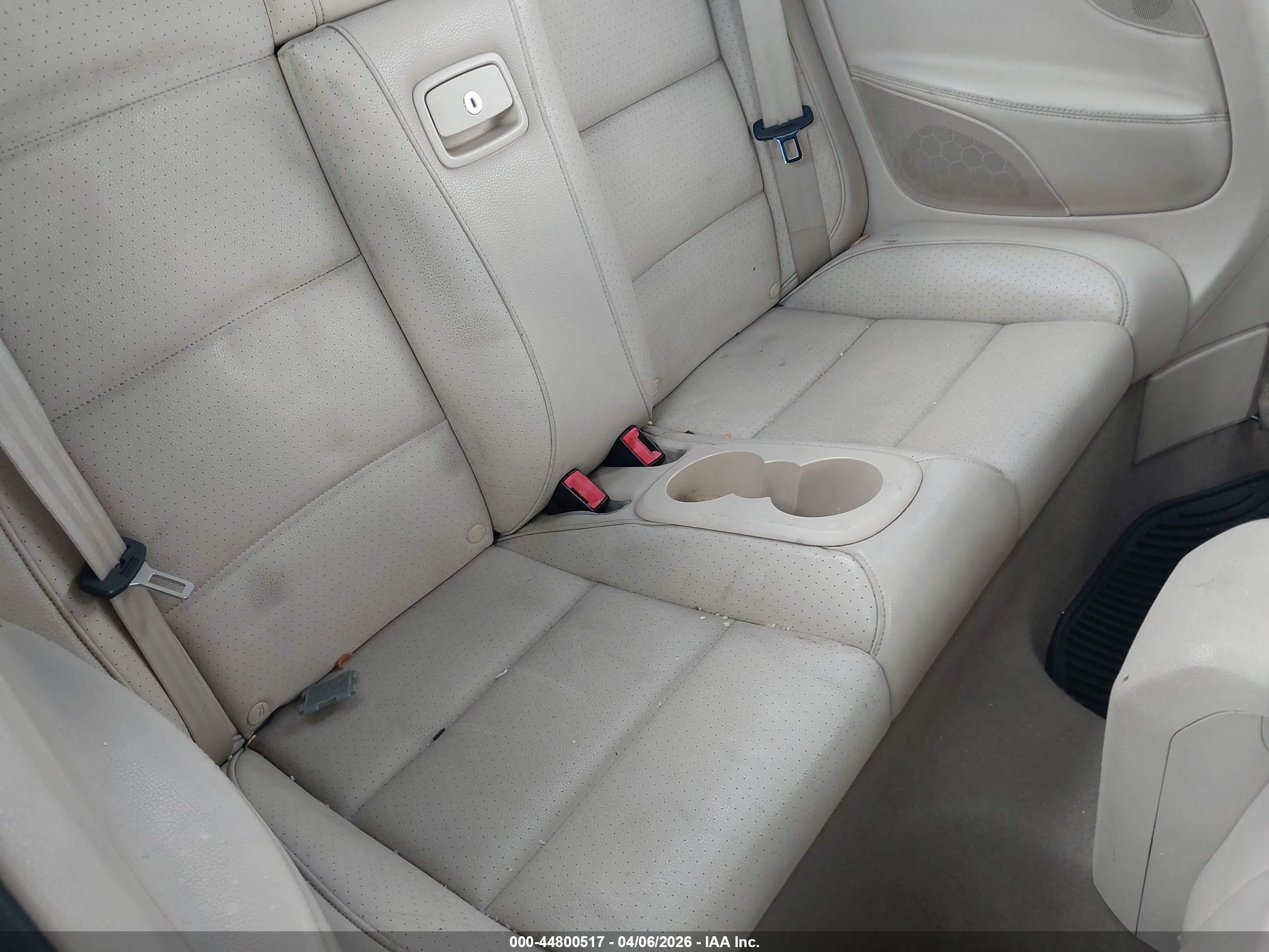 VOLKSWAGEN EOS image 8