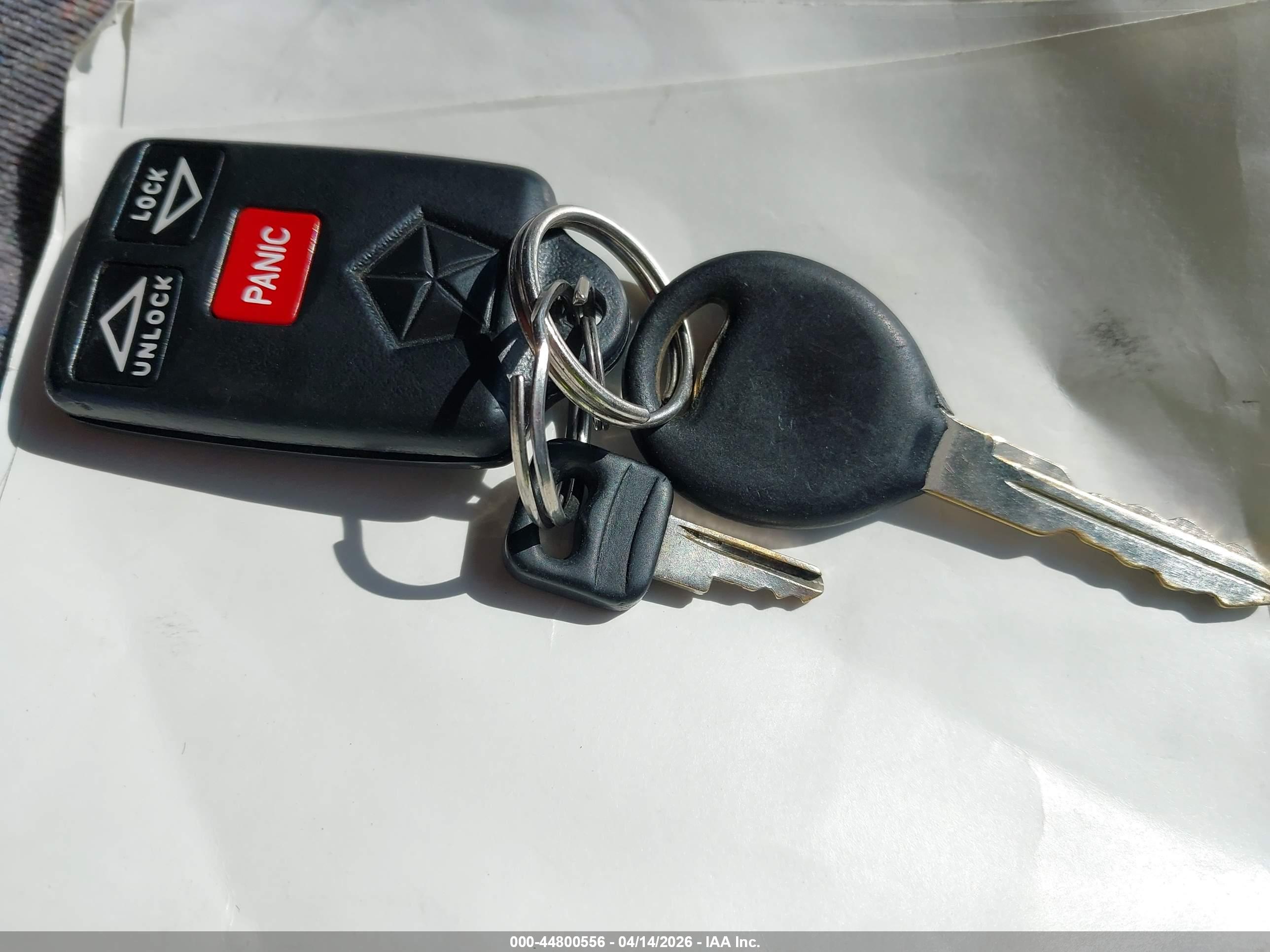 DODGE CARAVAN image 11