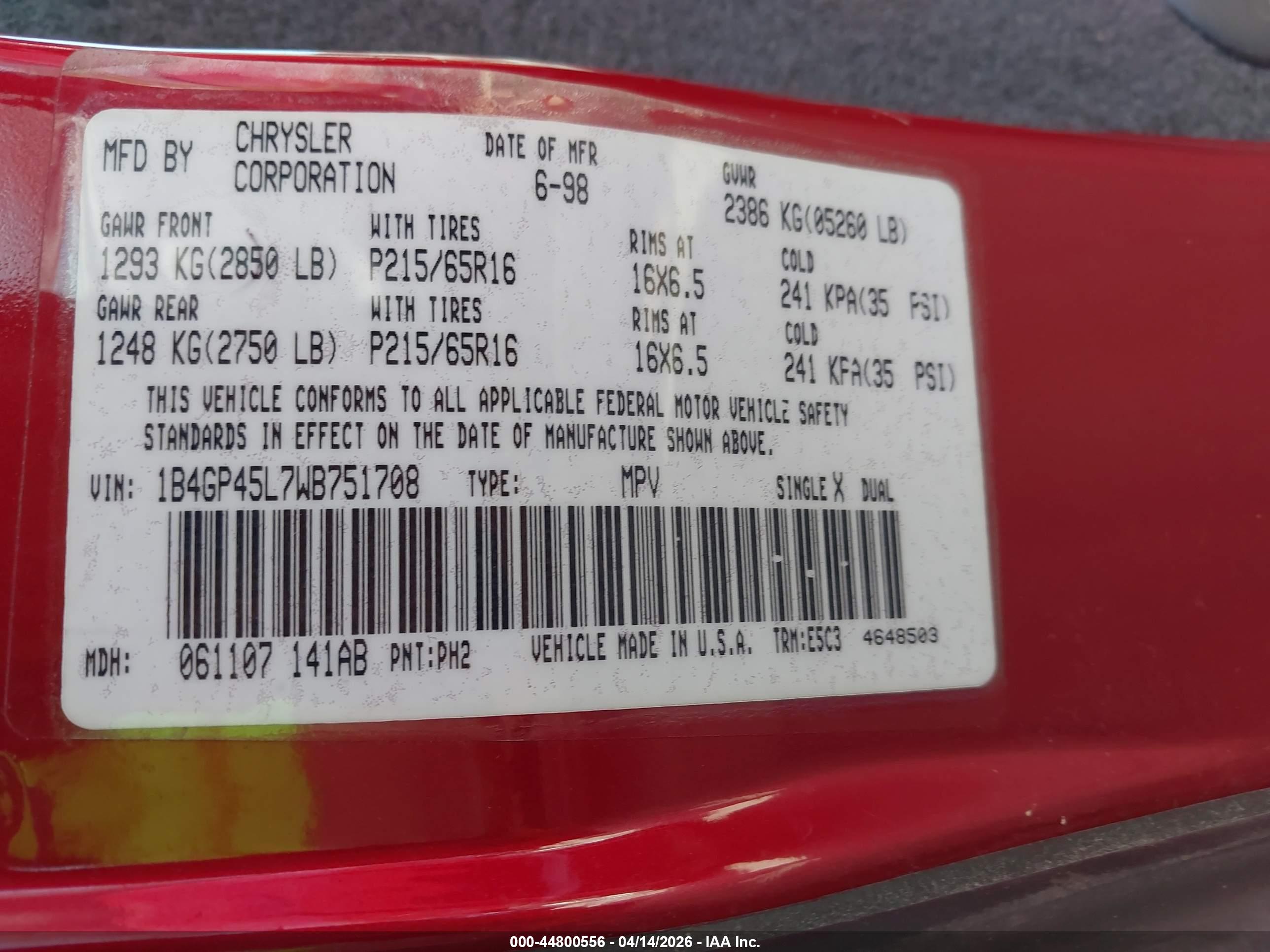 DODGE CARAVAN image 9