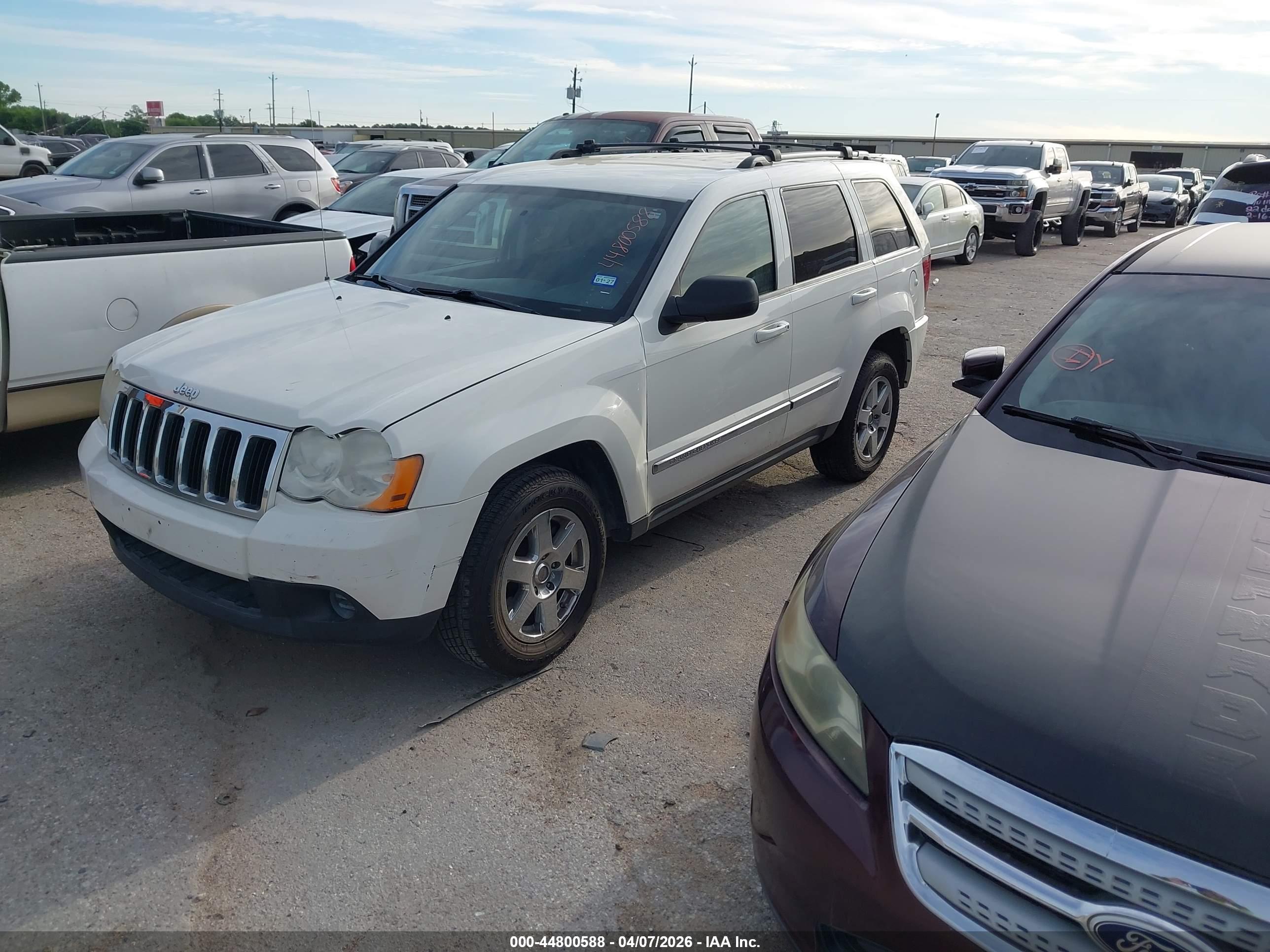 JEEP GRAND image 2