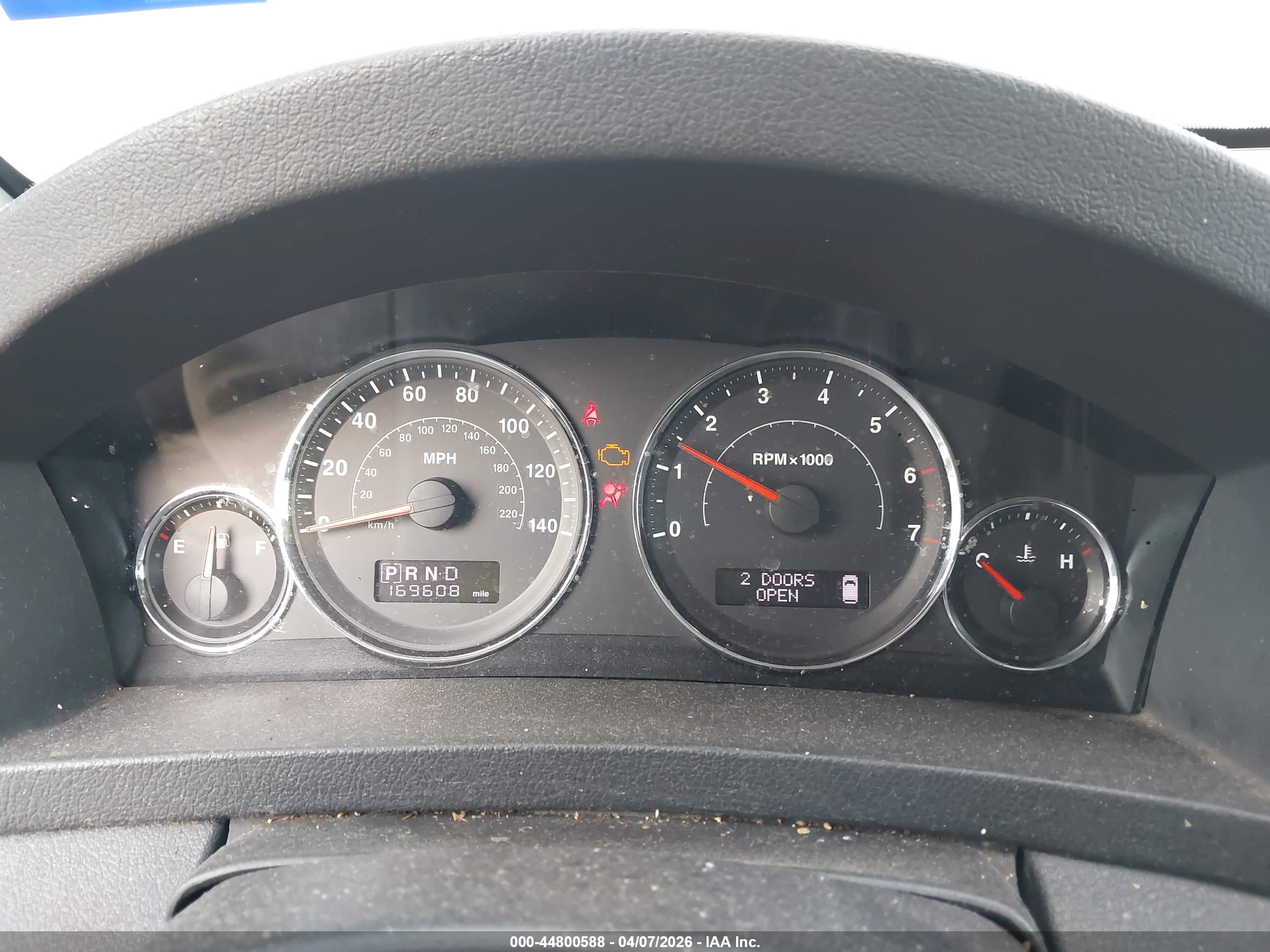JEEP GRAND image 7