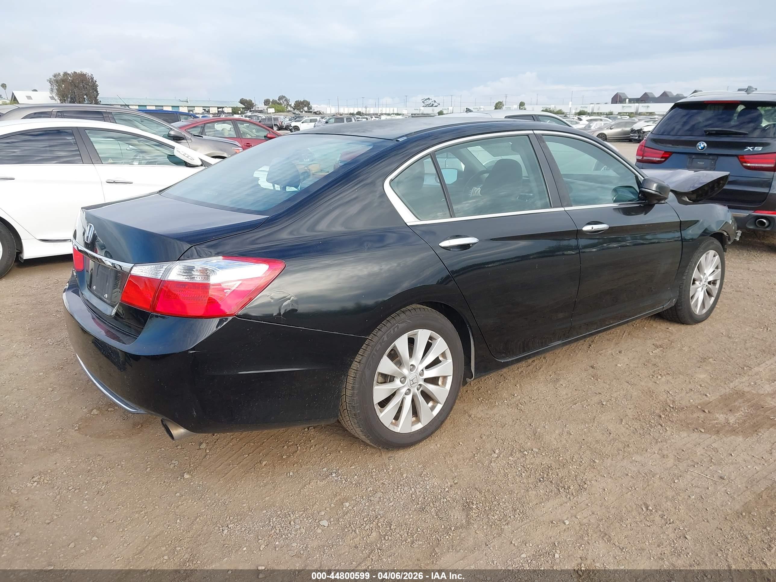 HONDA ACCORD image 4