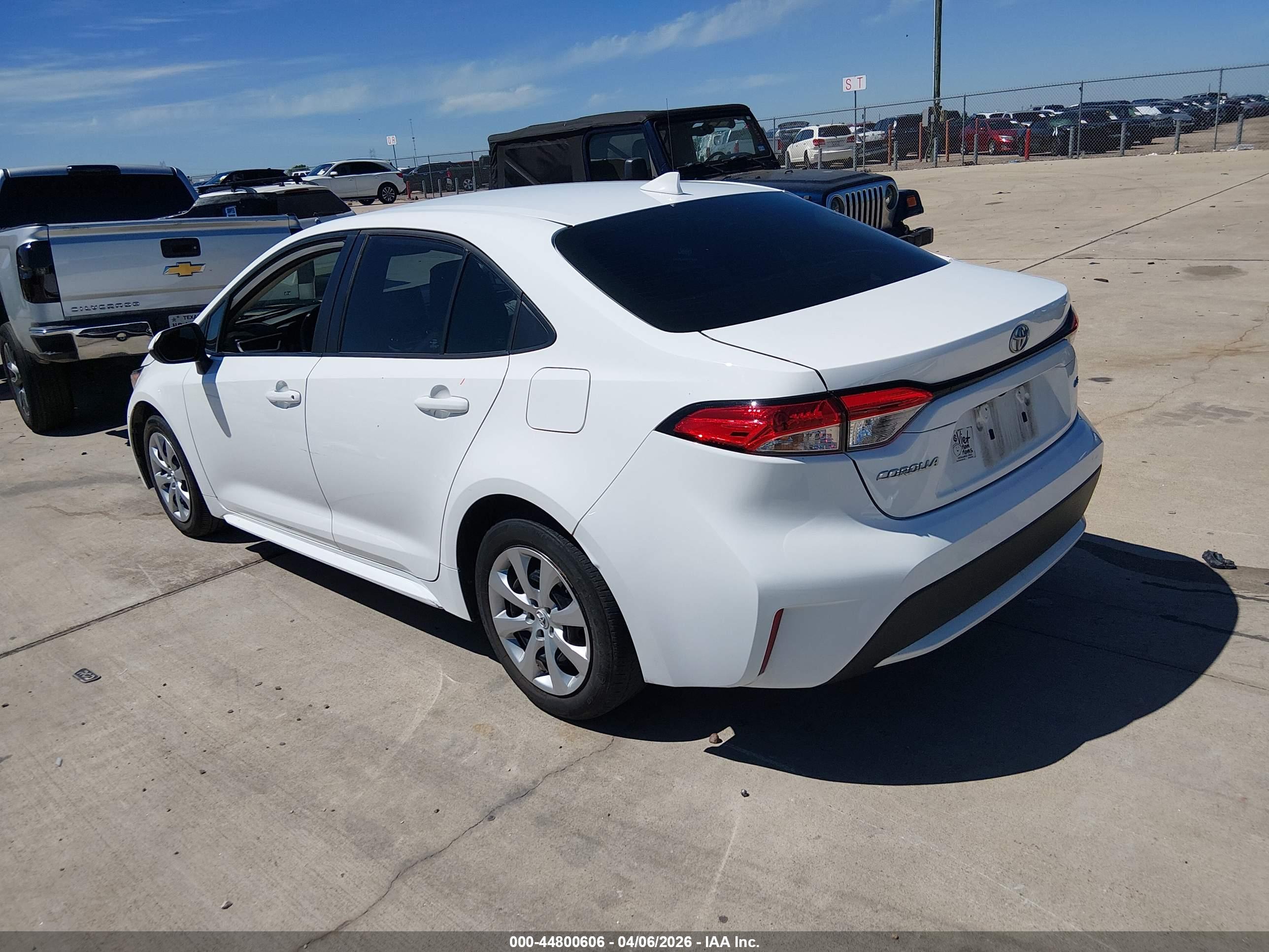 TOYOTA COROLLA image 3