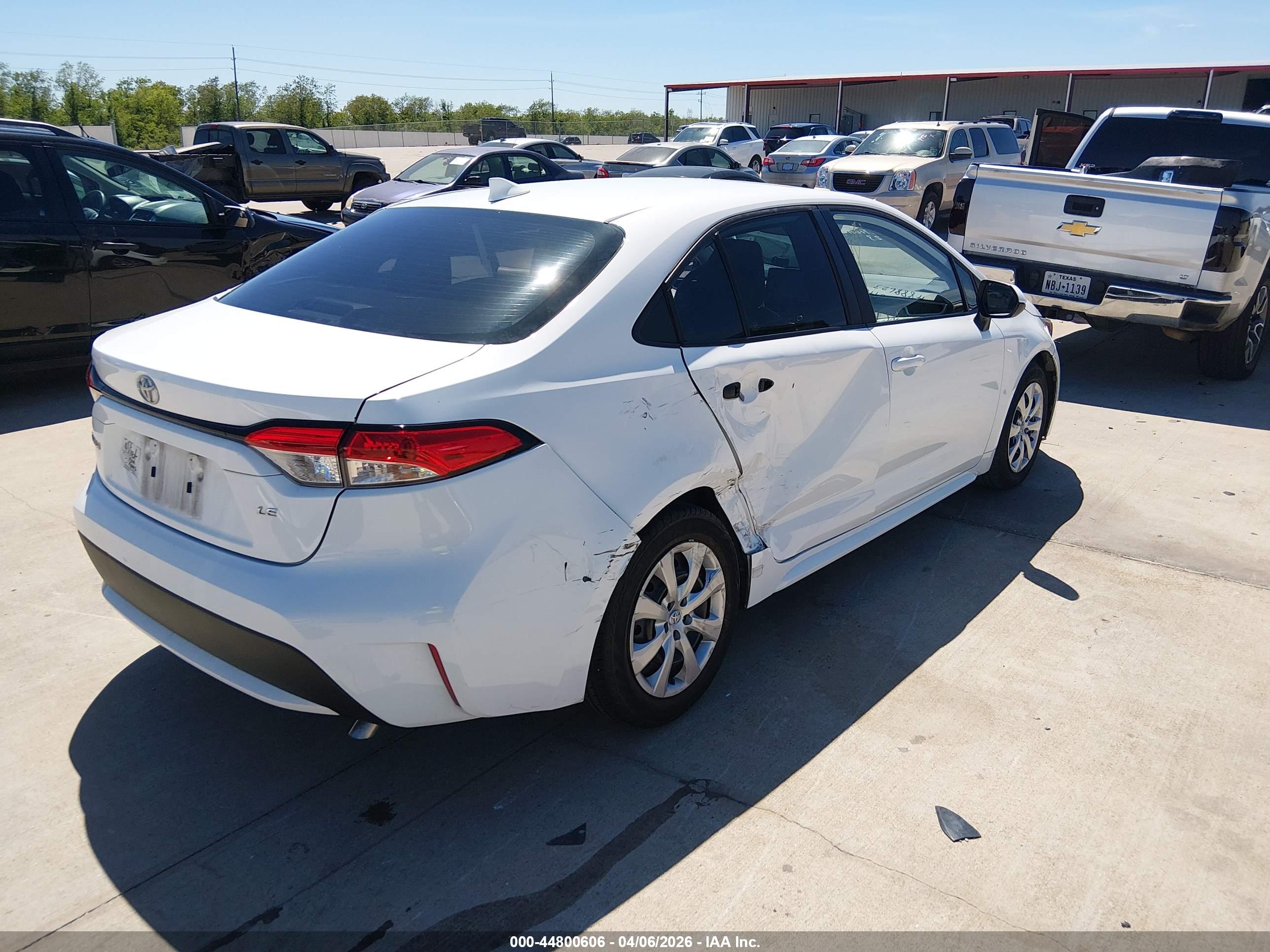TOYOTA COROLLA image 4