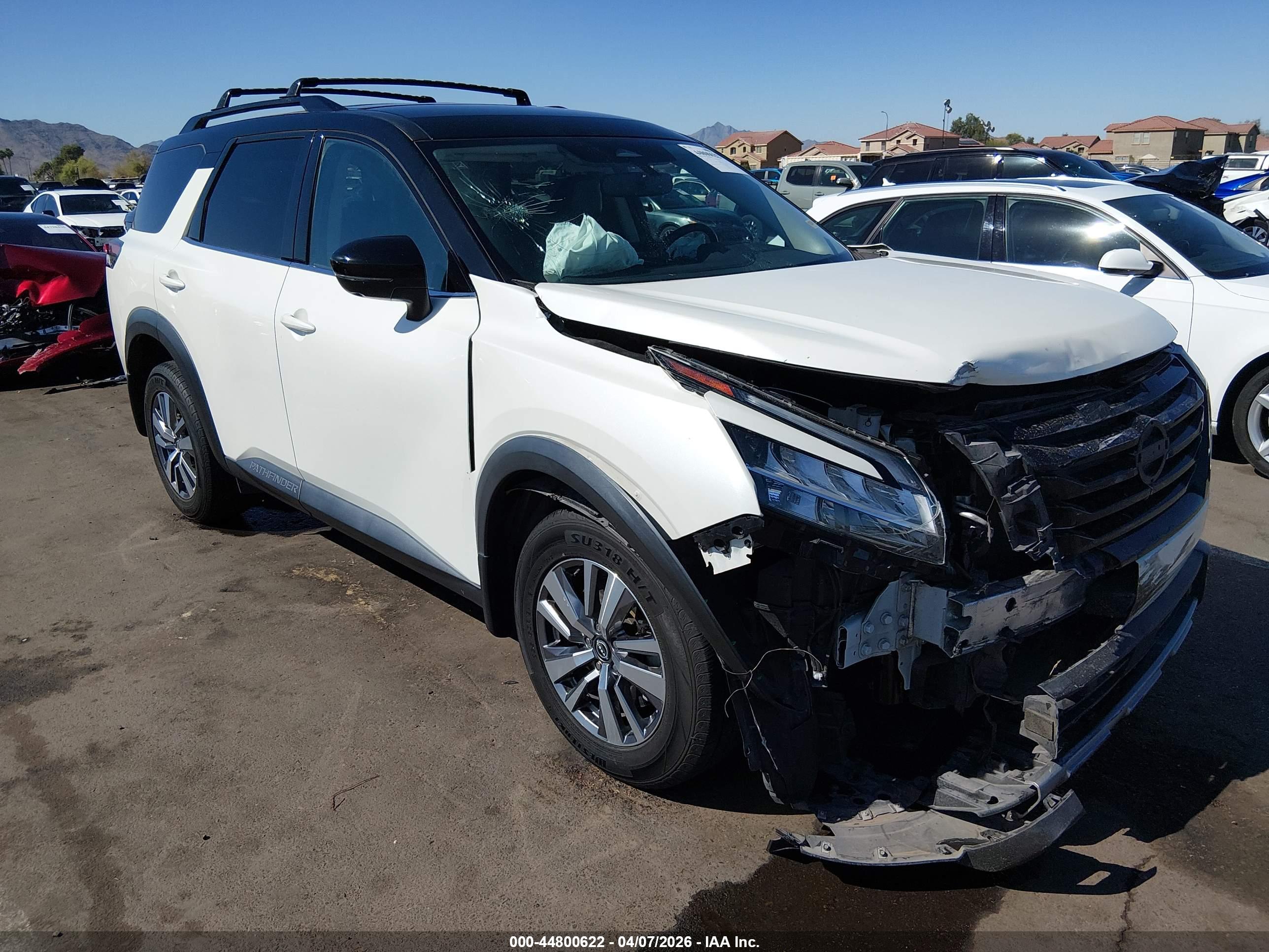 NISSAN PATHFINDER image 6