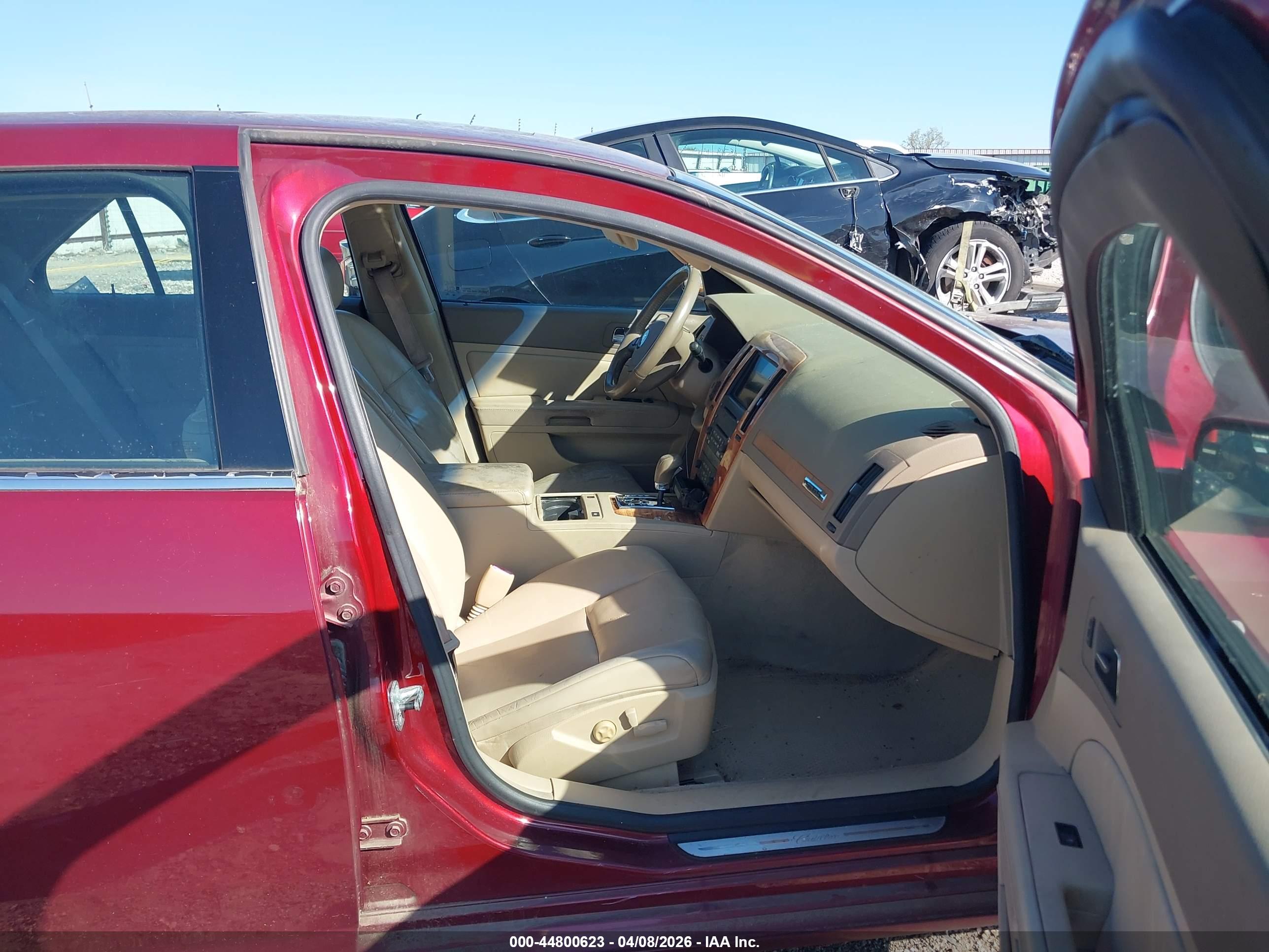 CADILLAC STS image 5