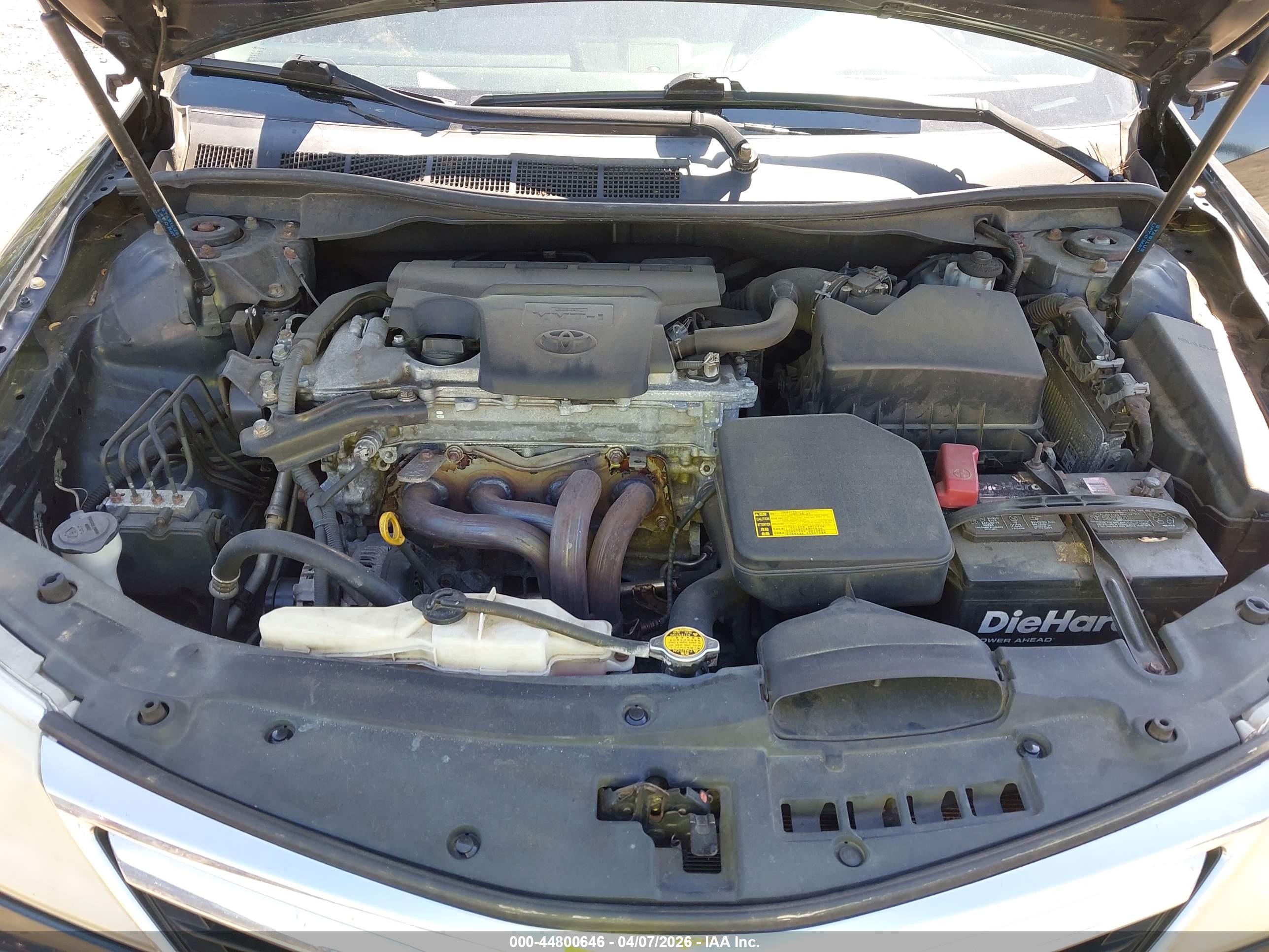 TOYOTA CAMRY image 10