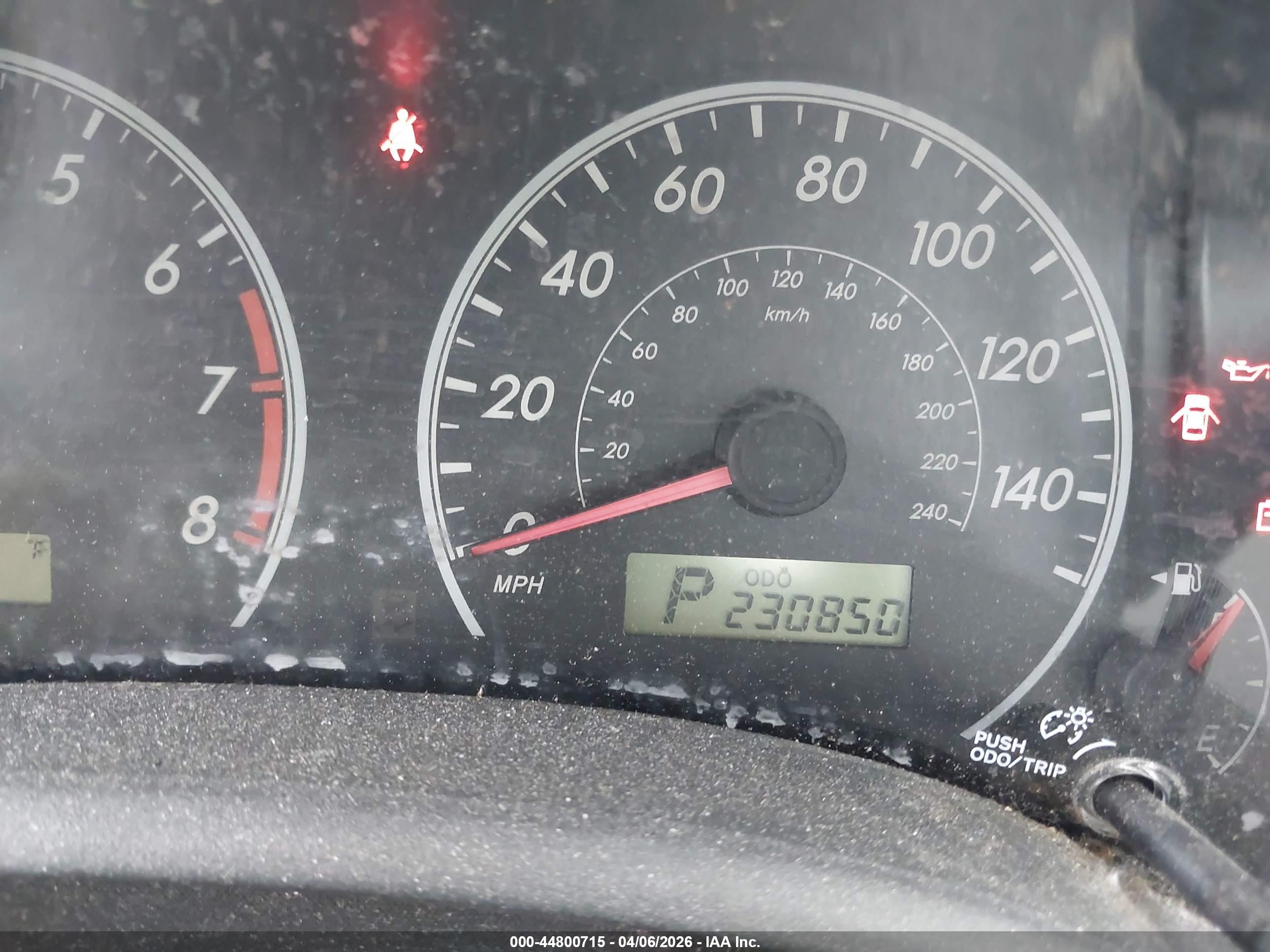TOYOTA COROLLA image 7