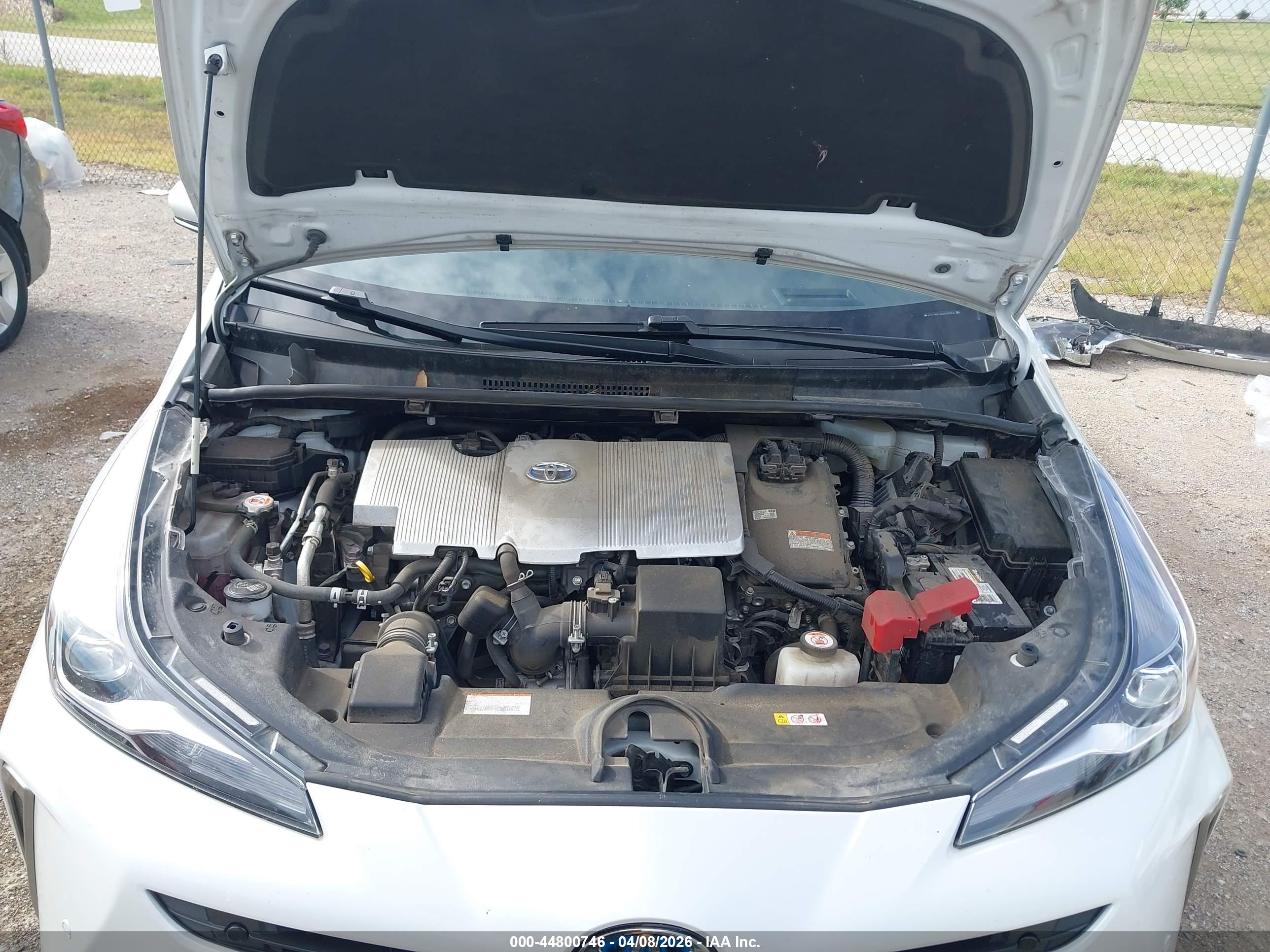 TOYOTA PRIUS image 10