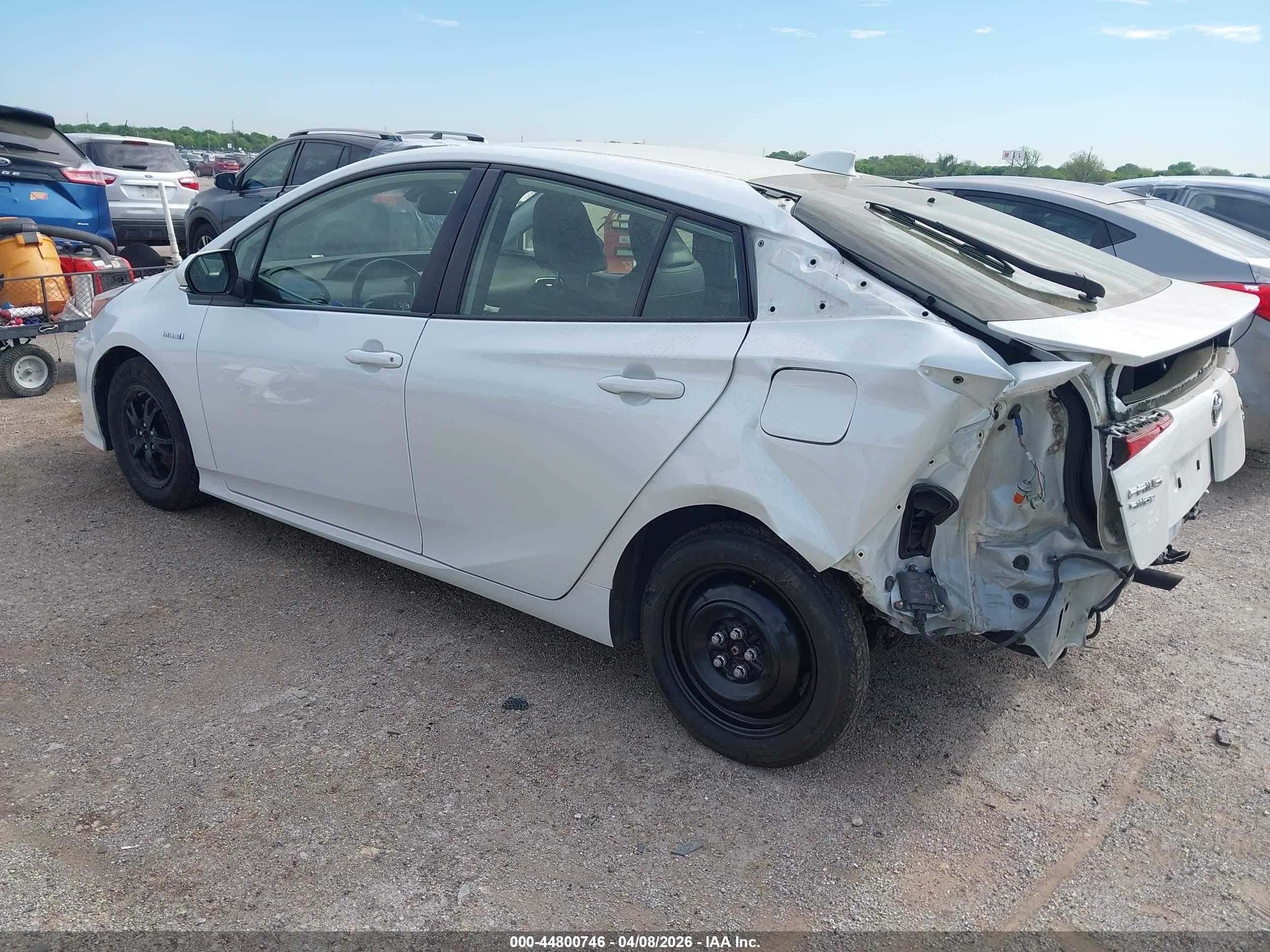 TOYOTA PRIUS image 3