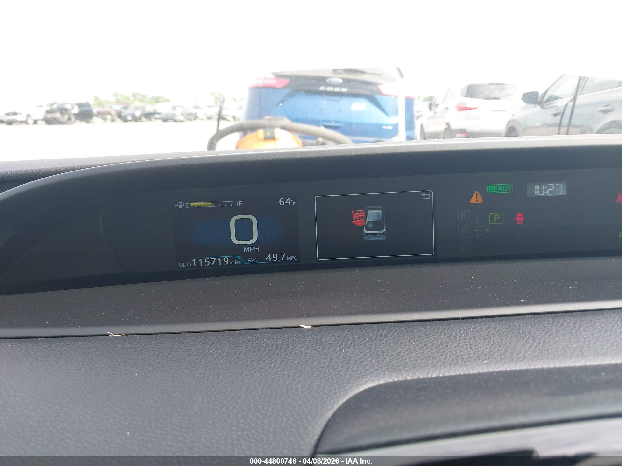 TOYOTA PRIUS image 7