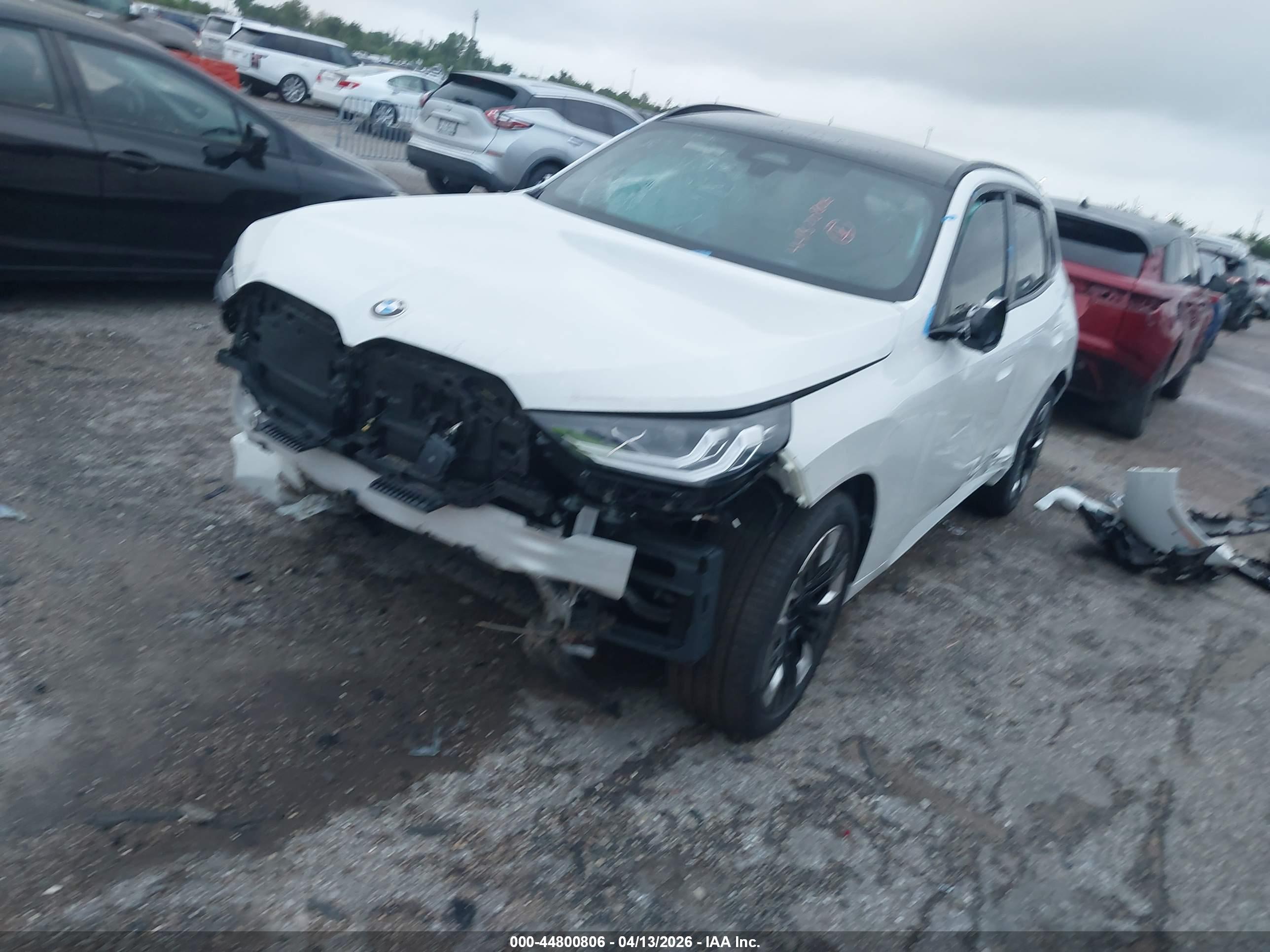 BMW X3 image 2