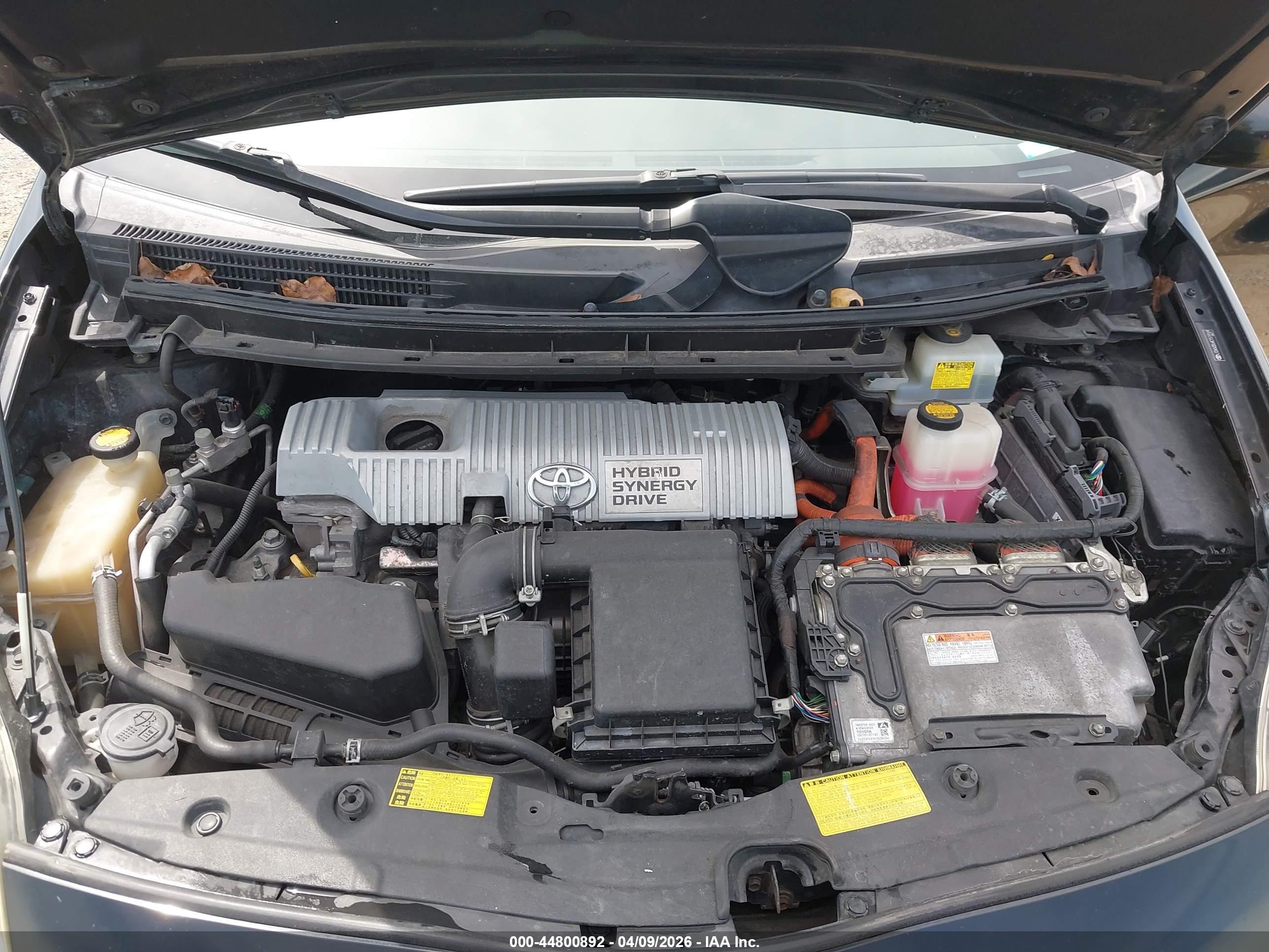 TOYOTA PRIUS image 10