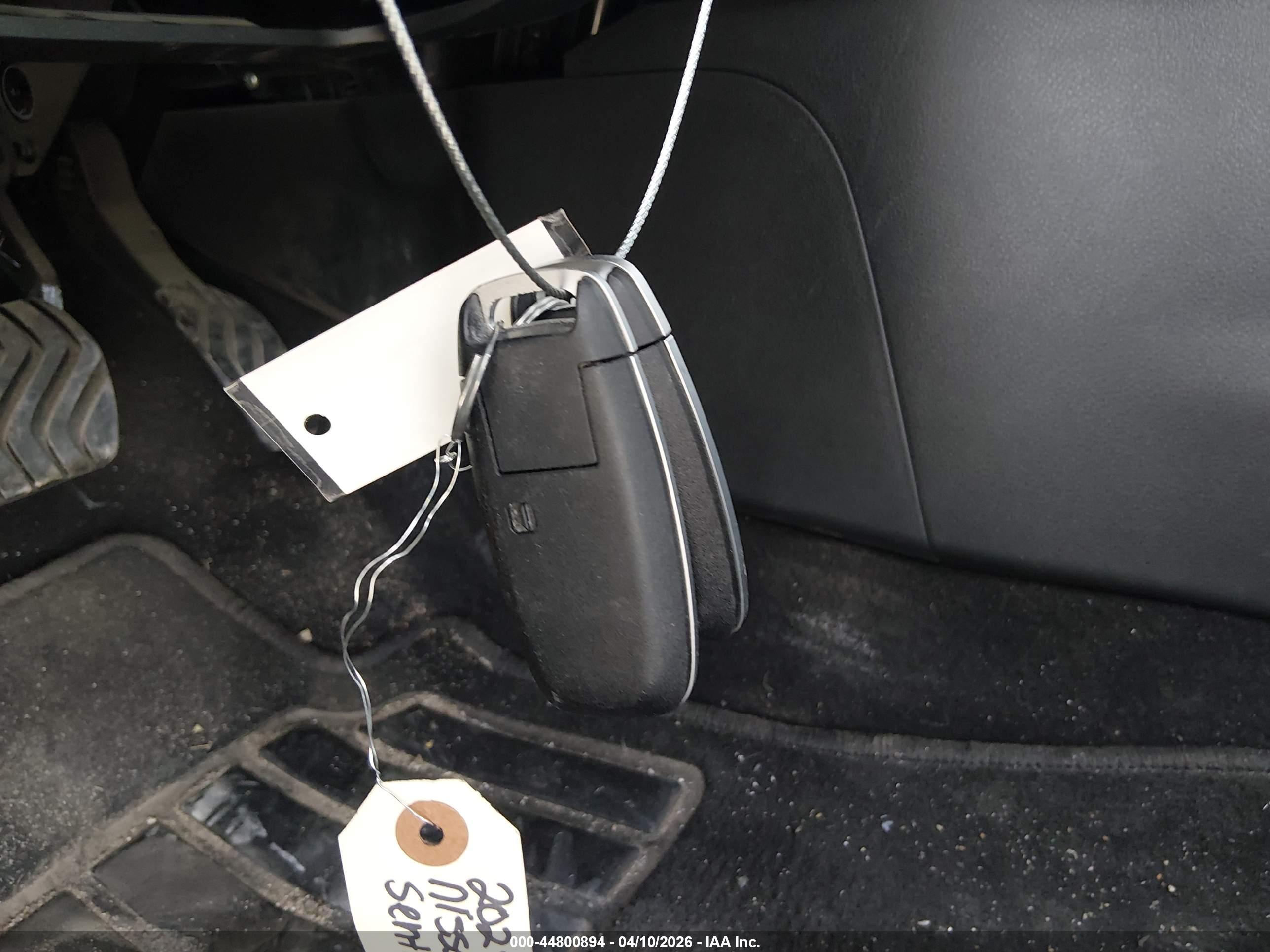 NISSAN SENTRA image 11