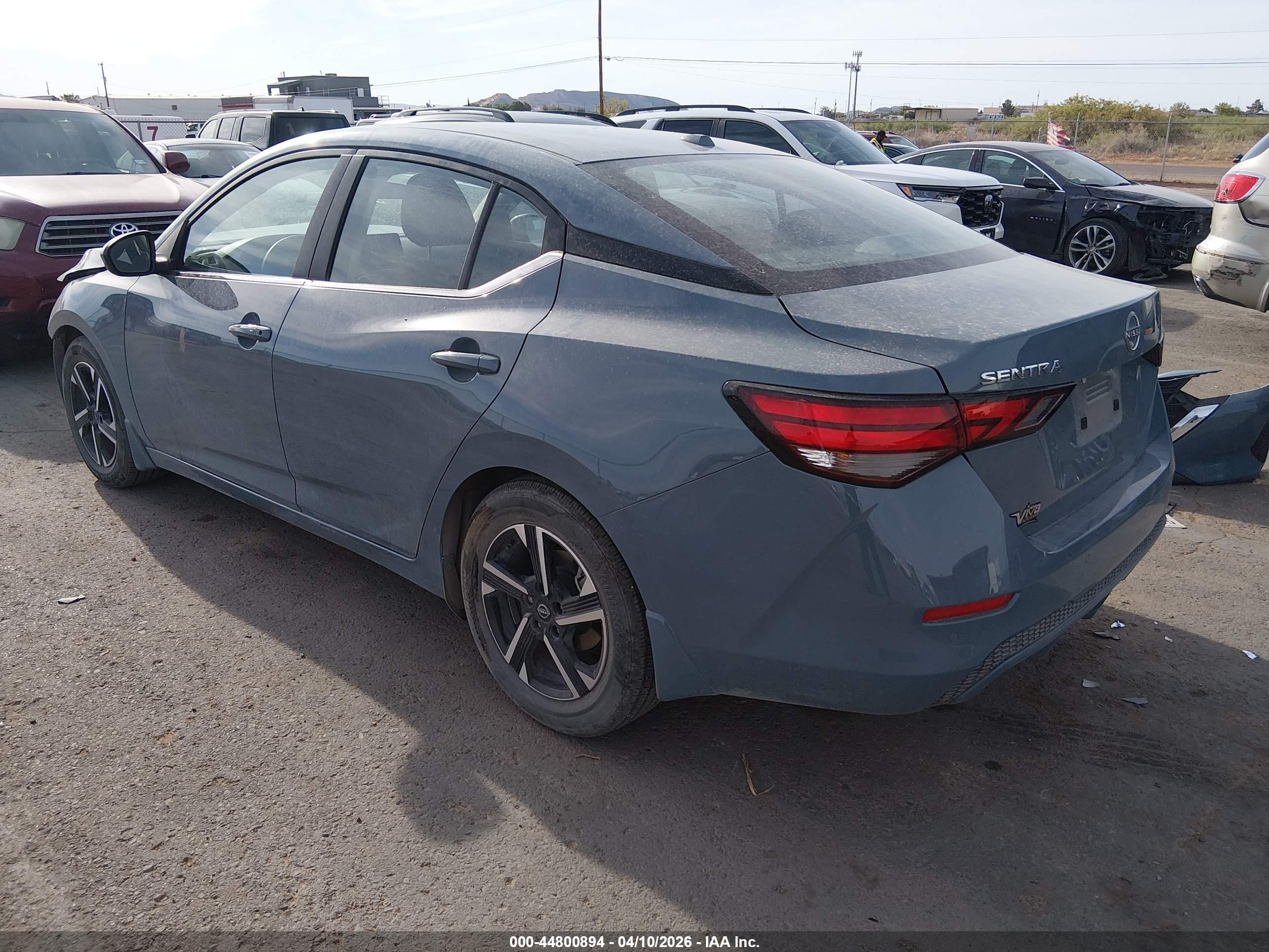 NISSAN SENTRA image 3