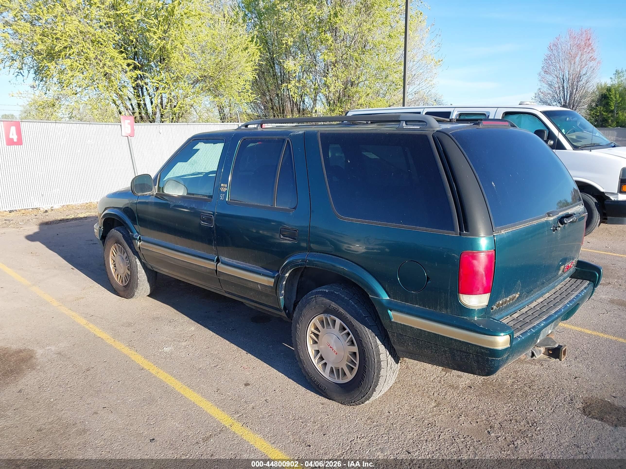 GMC JIMMY image 3