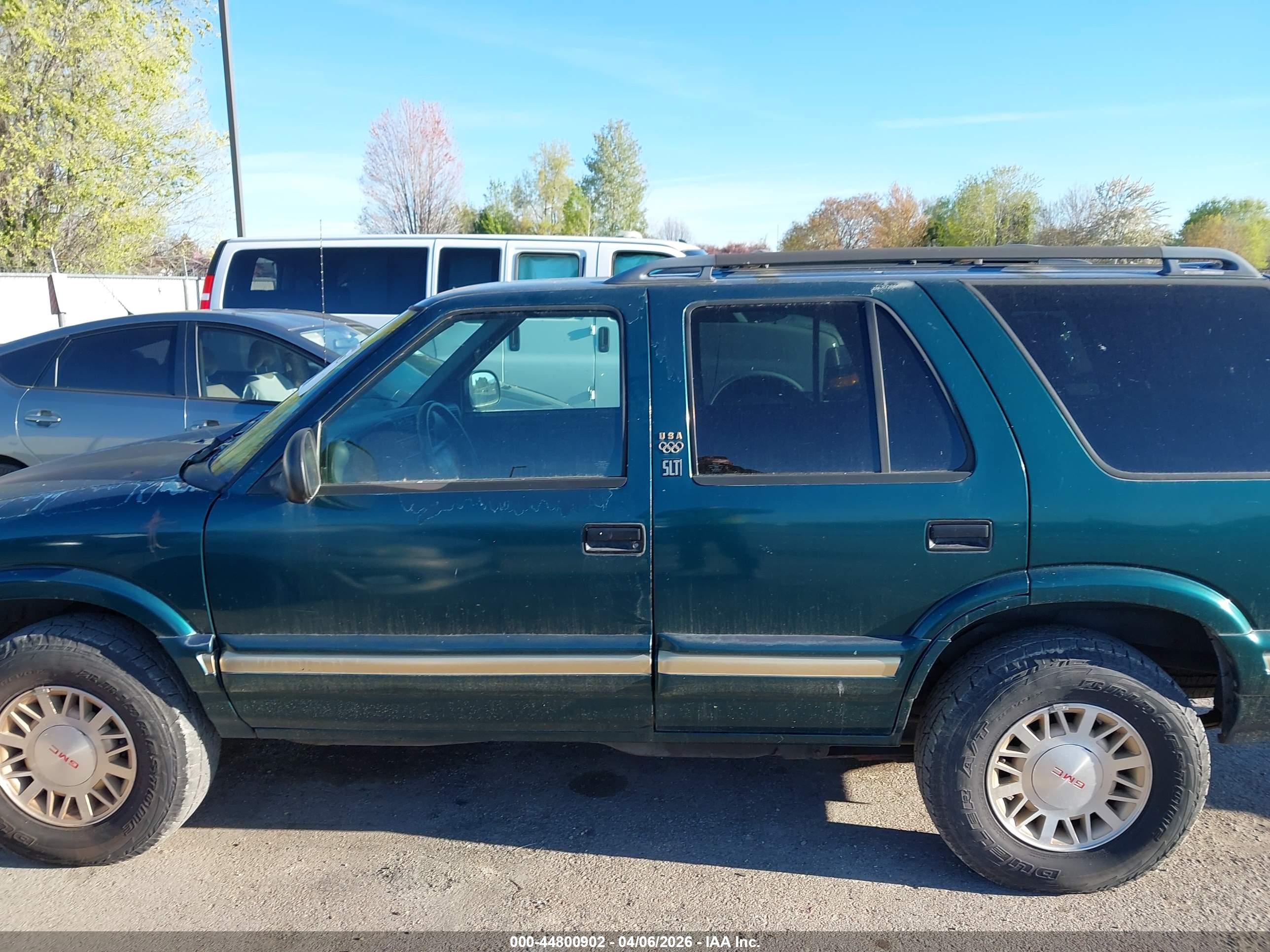 GMC JIMMY image 6