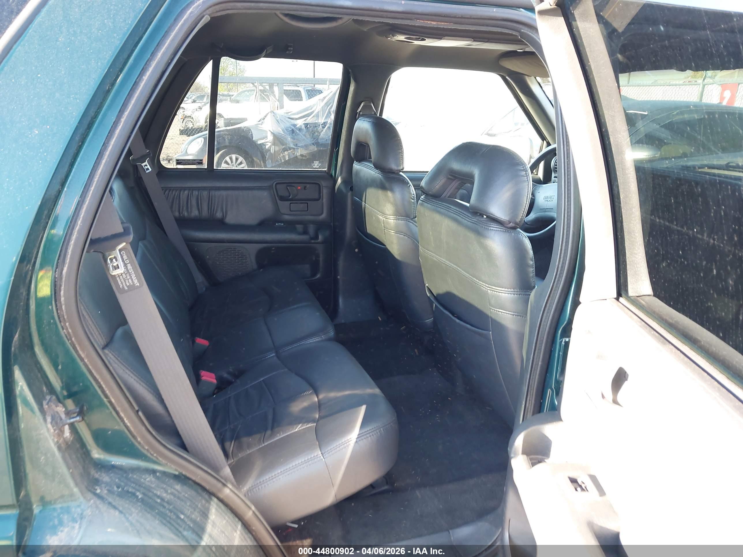 GMC JIMMY image 8