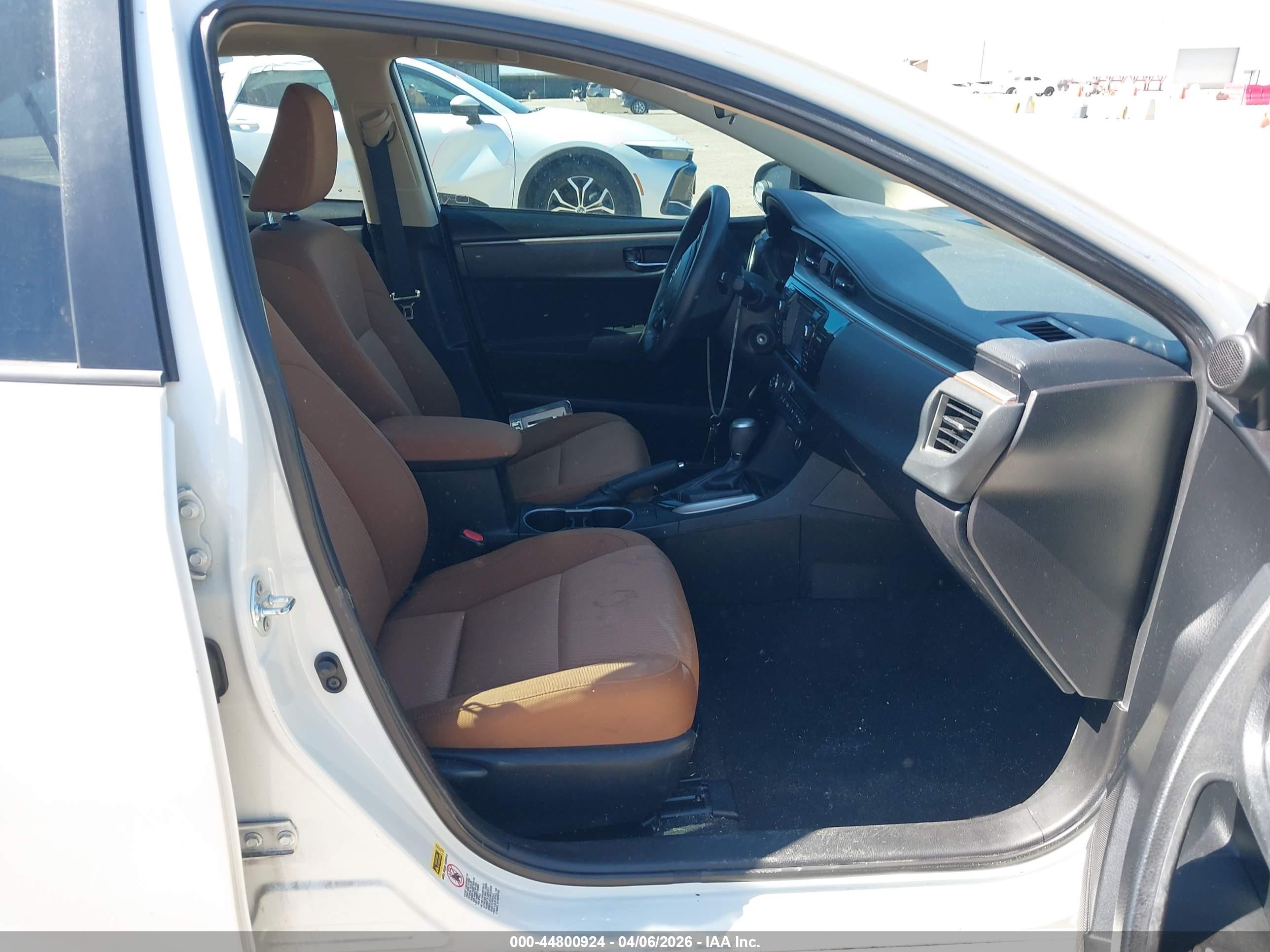 TOYOTA COROLLA image 5