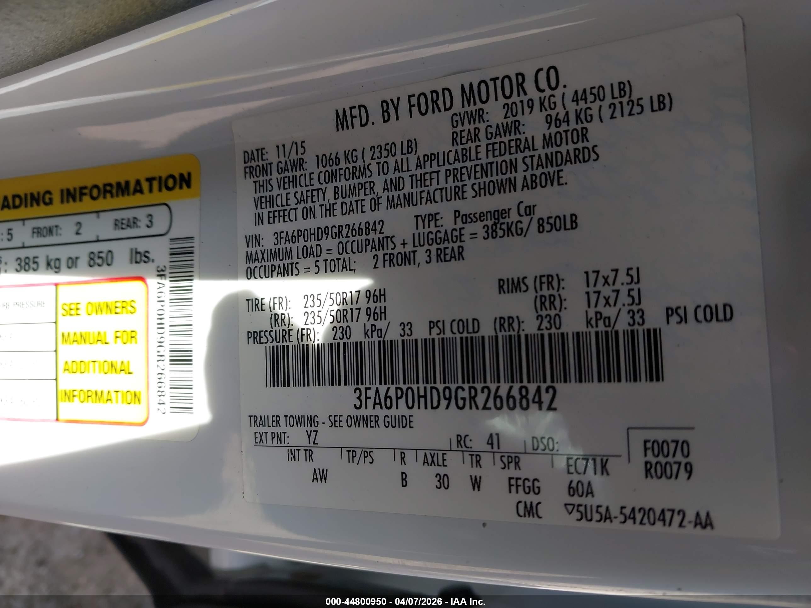 FORD FUSION image 9