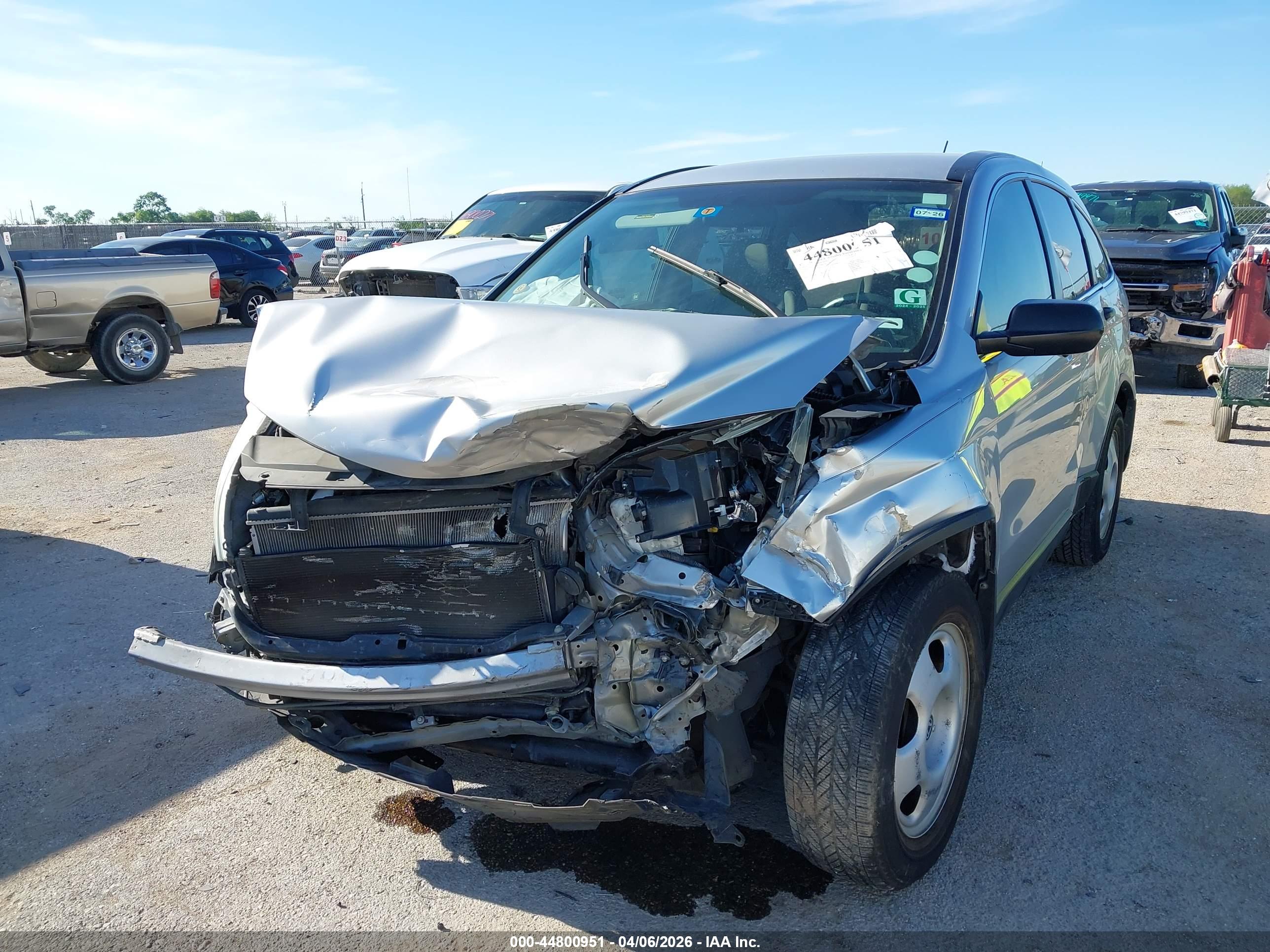 HONDA CR-V image 2