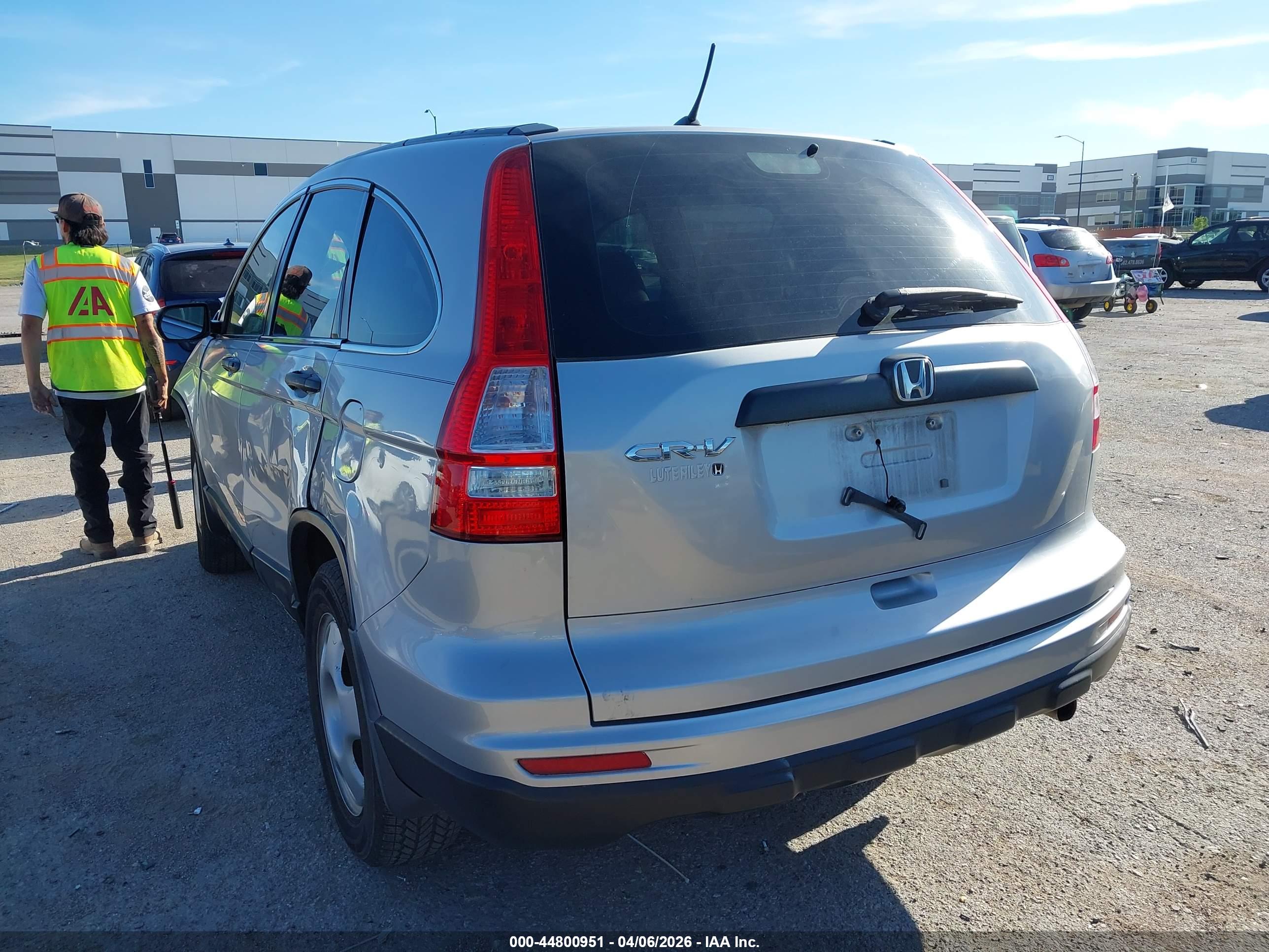 HONDA CR-V image 3