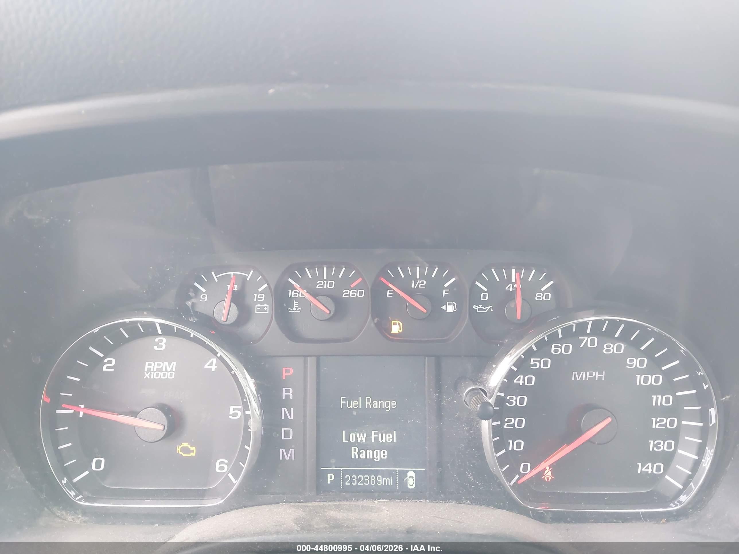 CHEVROLET SILVERADO image 7