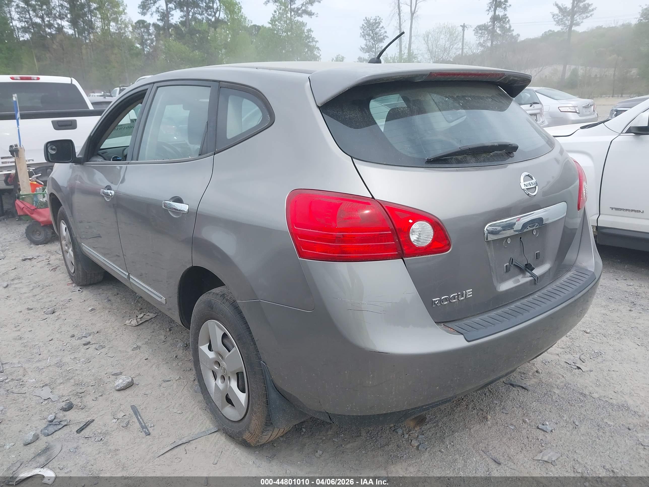 NISSAN ROGUE image 3