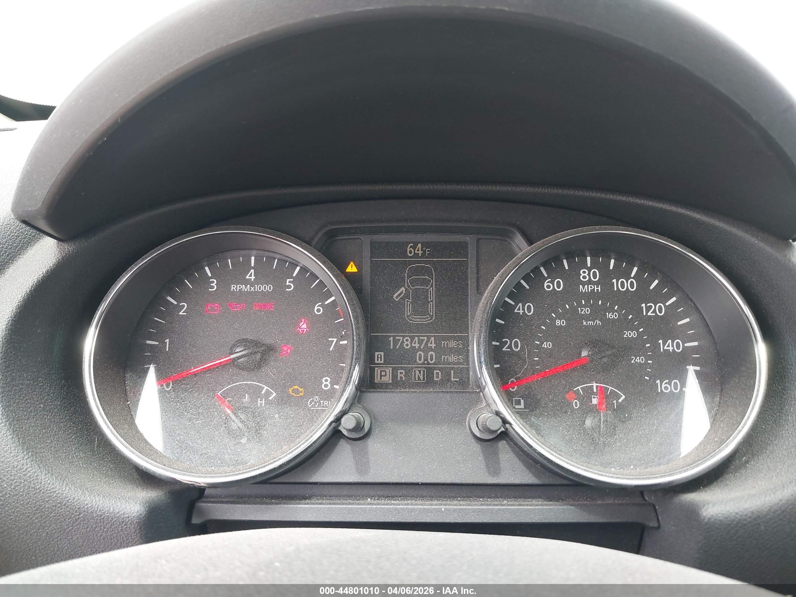 NISSAN ROGUE image 7