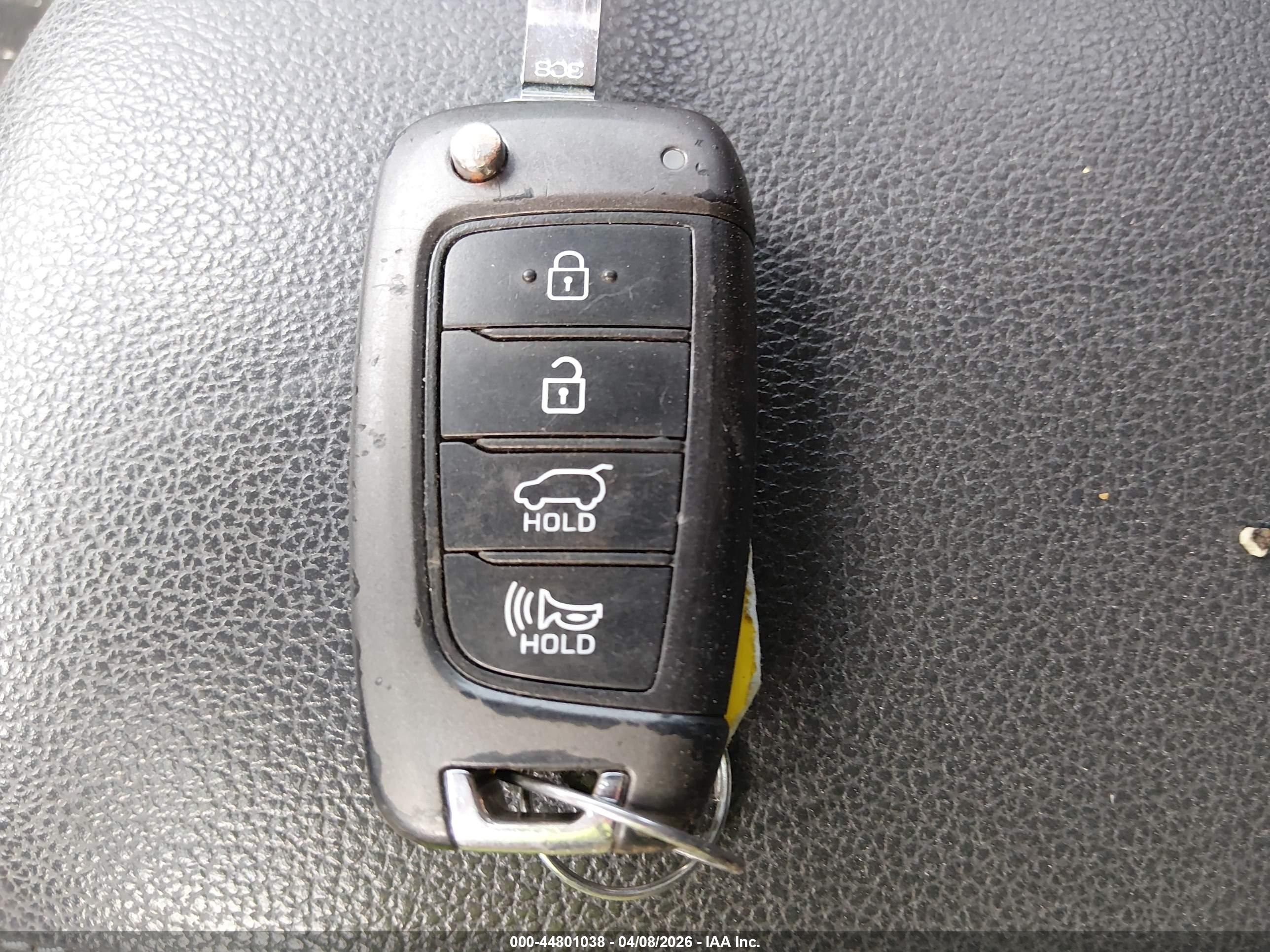 HYUNDAI ELANTRA image 11