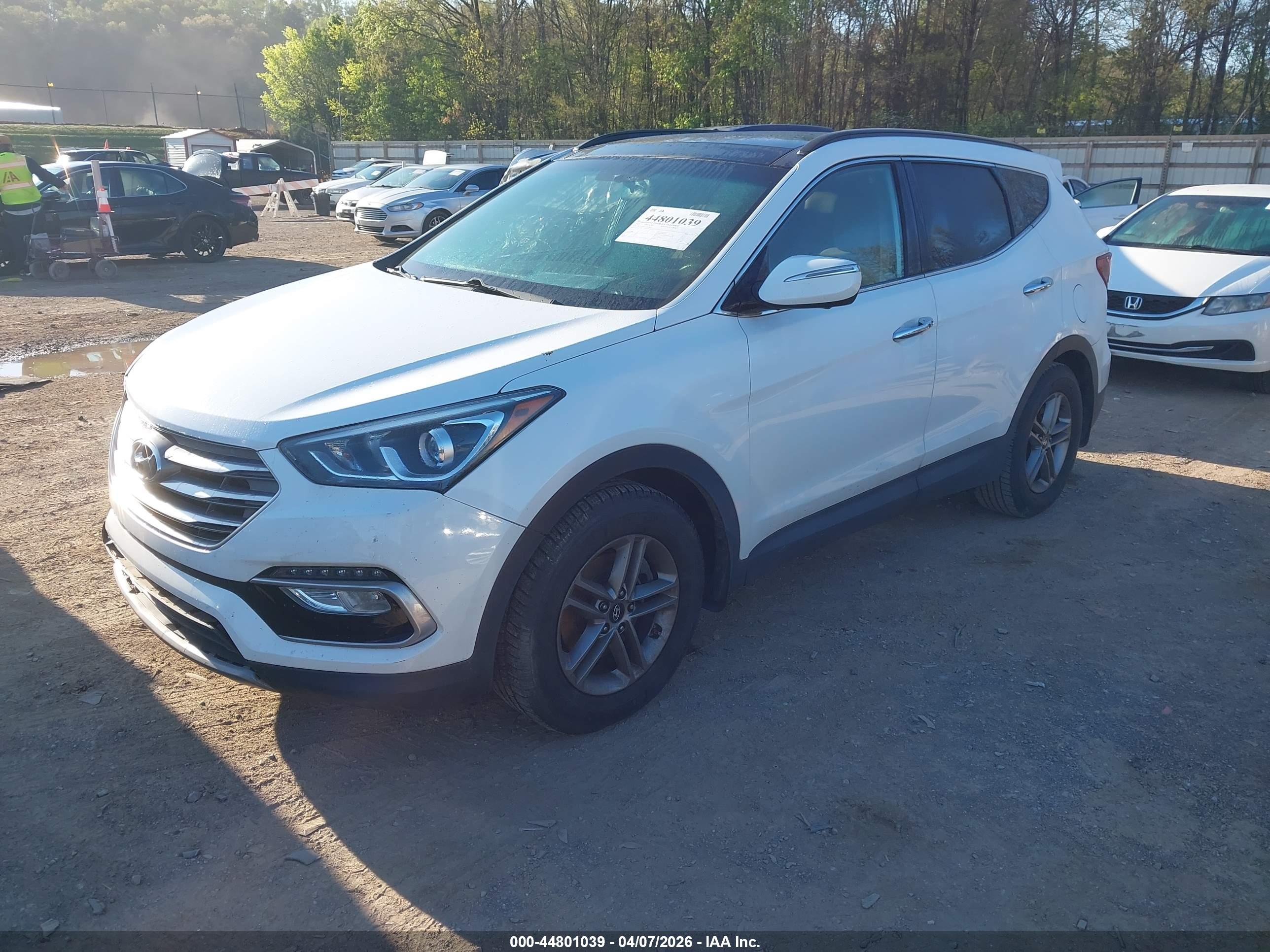 HYUNDAI SANTA image 2