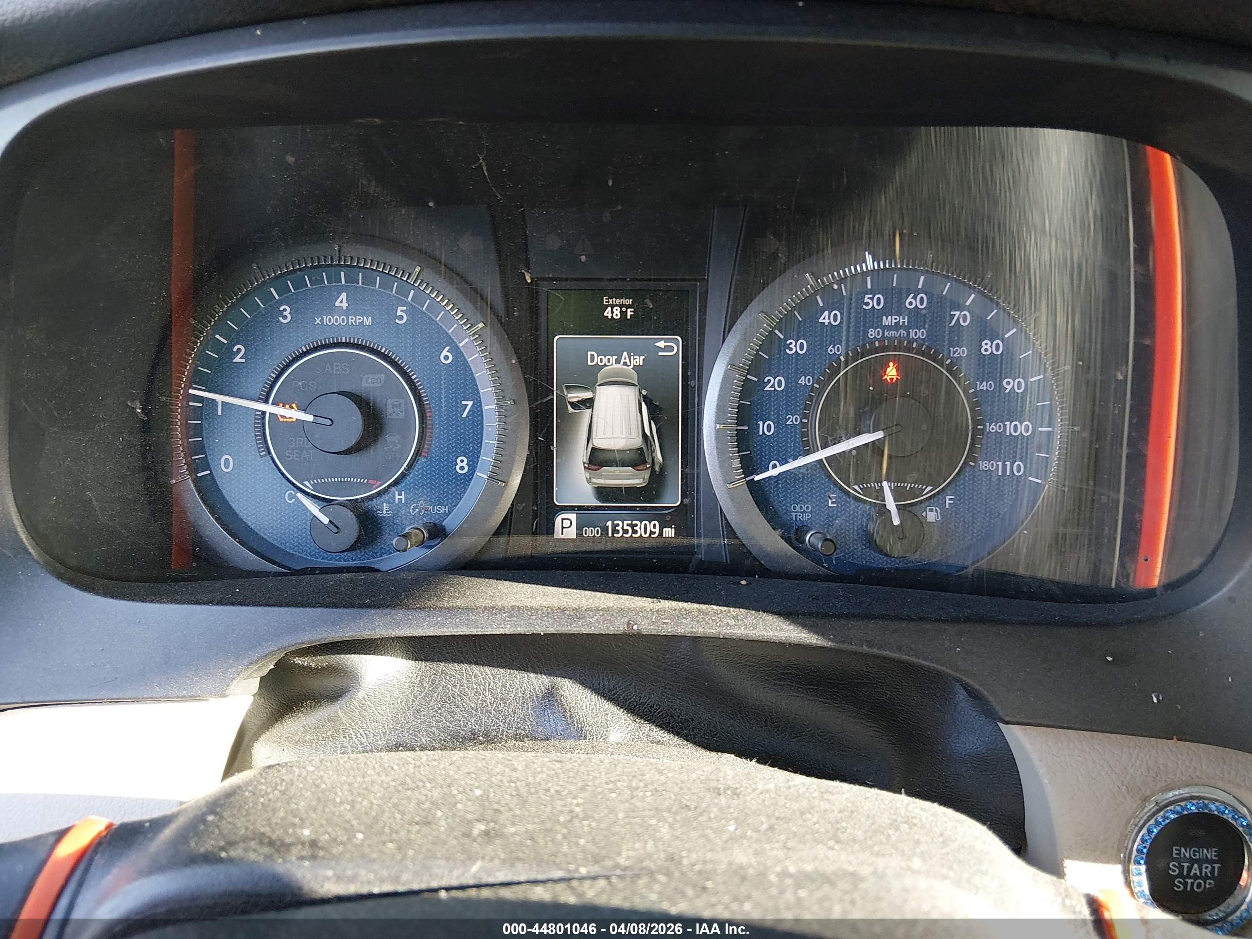 TOYOTA SIENNA image 7