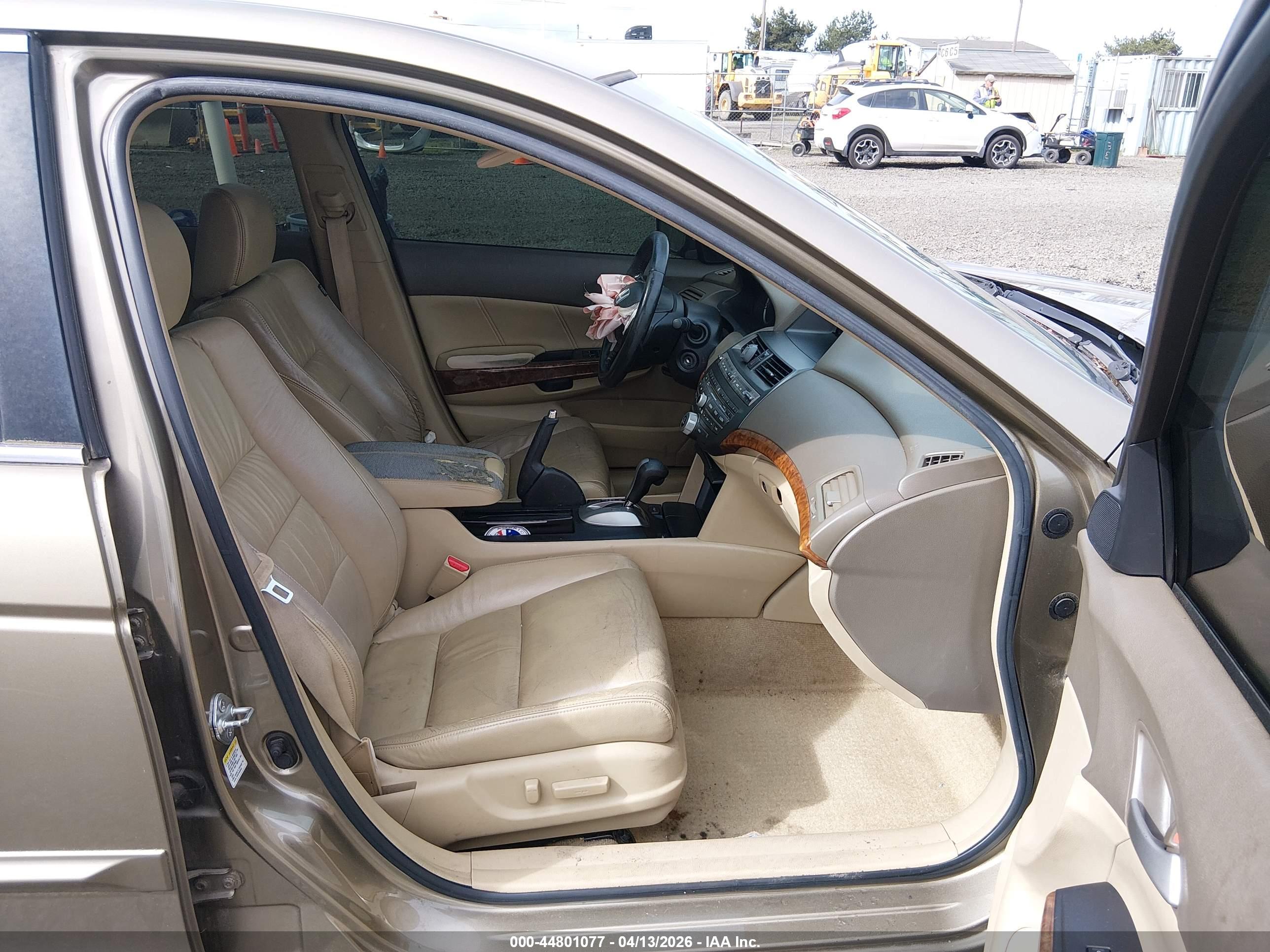 HONDA ACCORD image 5