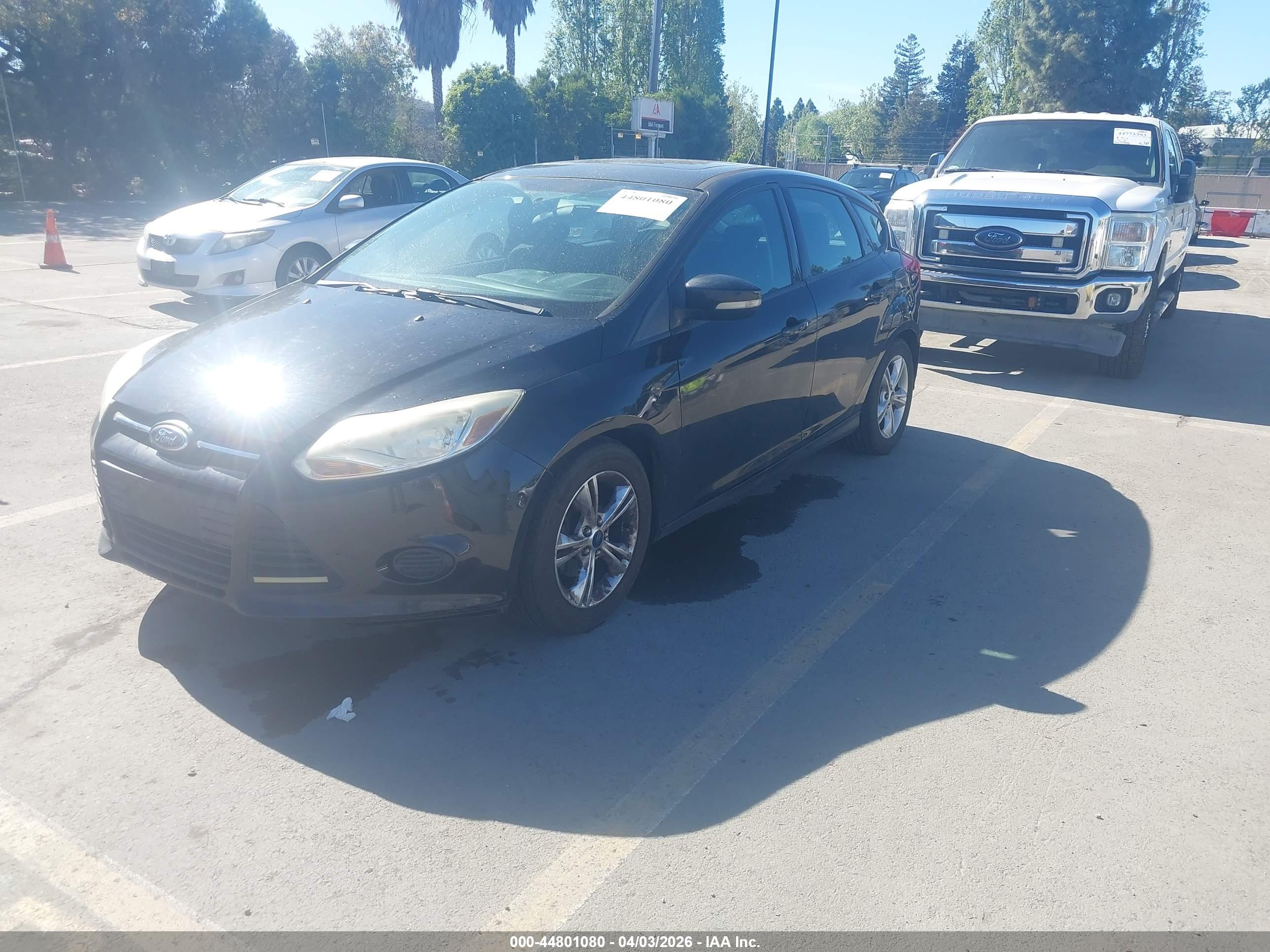 FORD FOCUS image 2