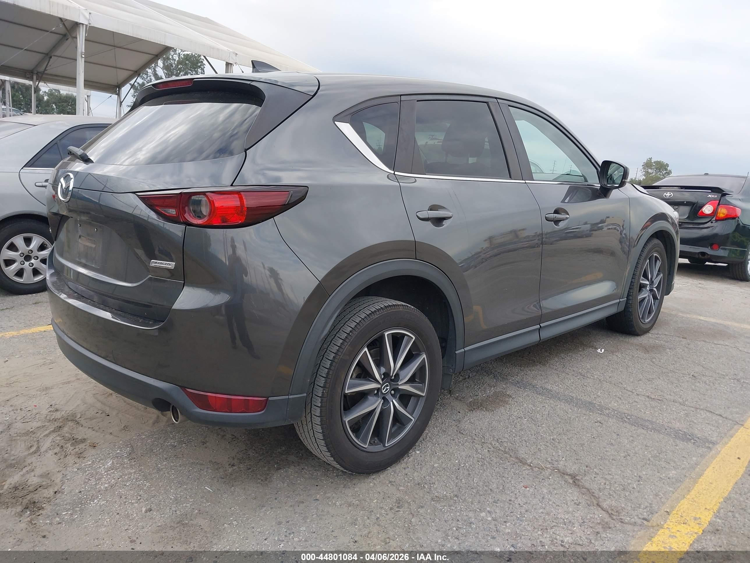 MAZDA CX-5 image 4