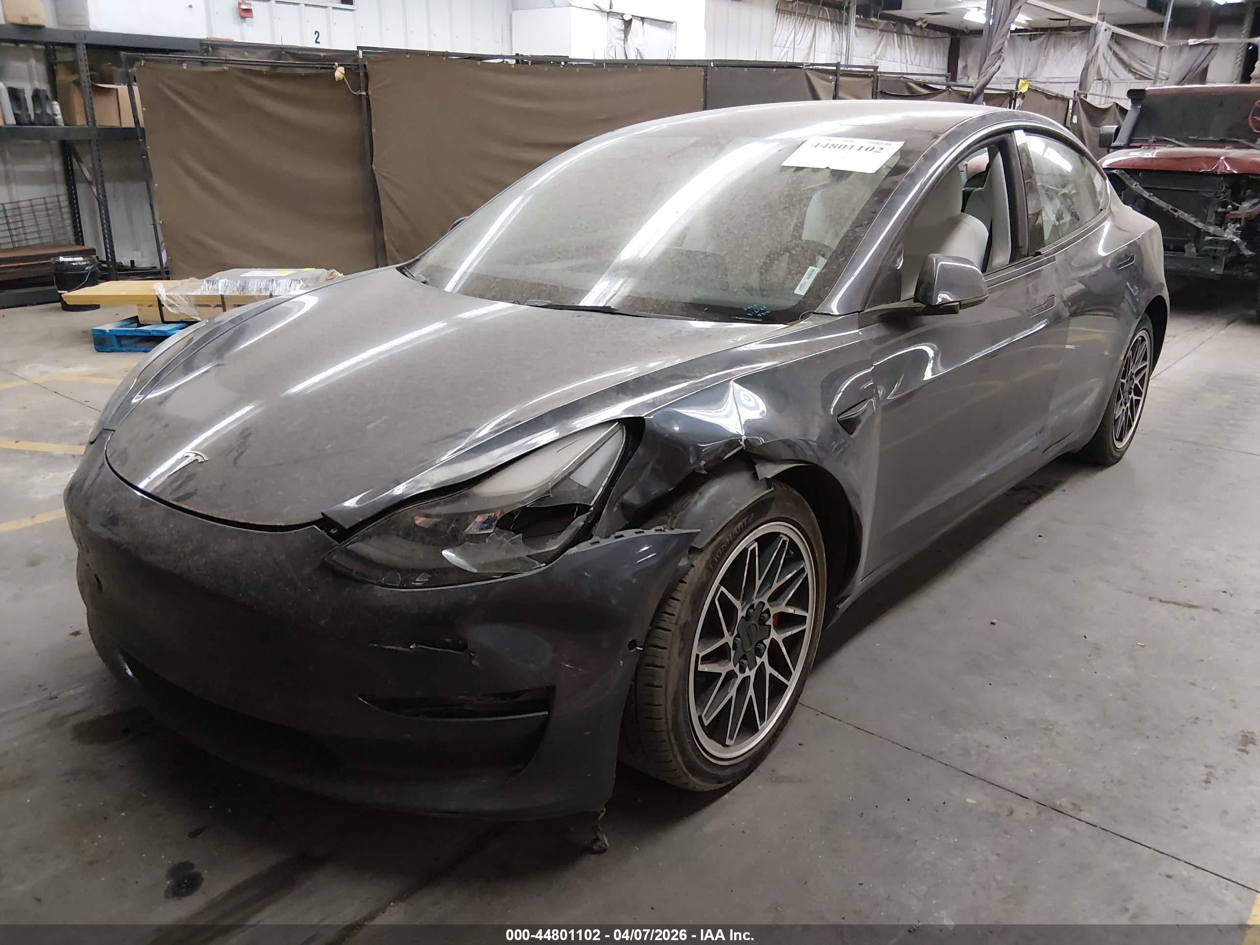 TESLA MODEL image 2