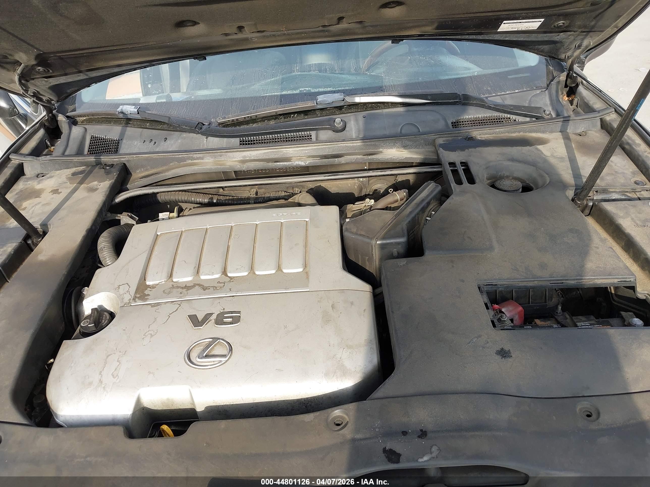 LEXUS ES image 10