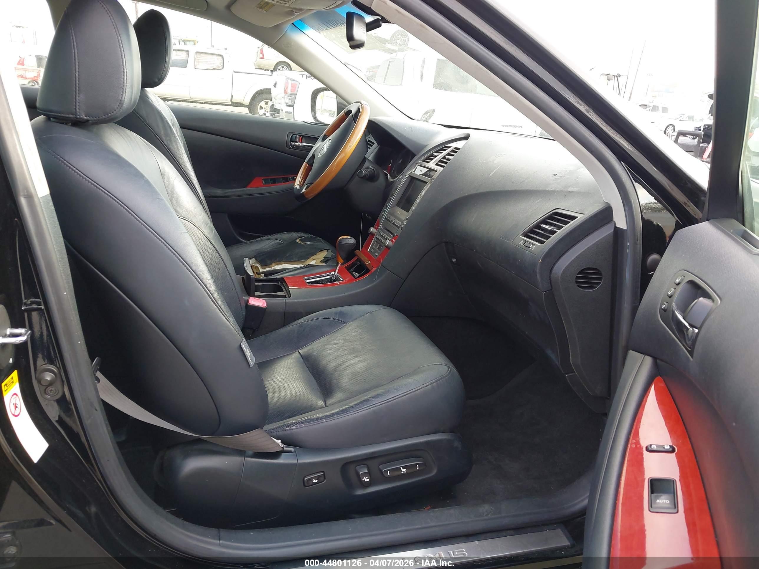 LEXUS ES image 5