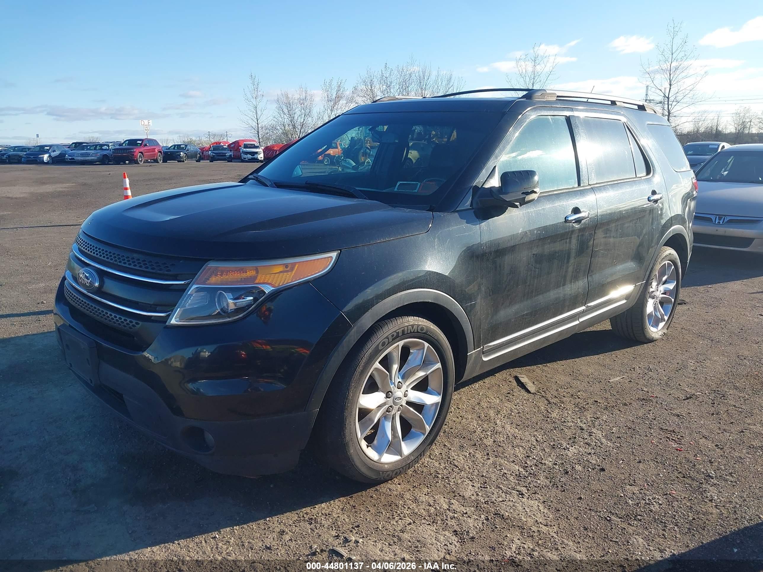 FORD EXPLORER image 2