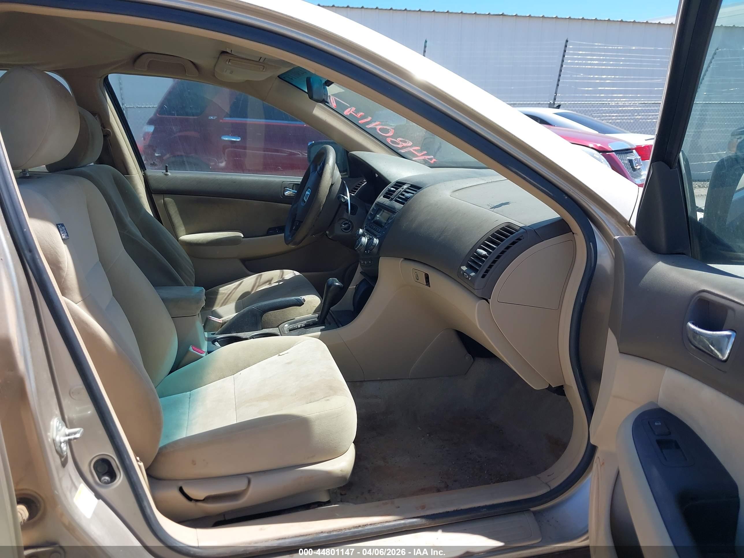 HONDA ACCORD image 5