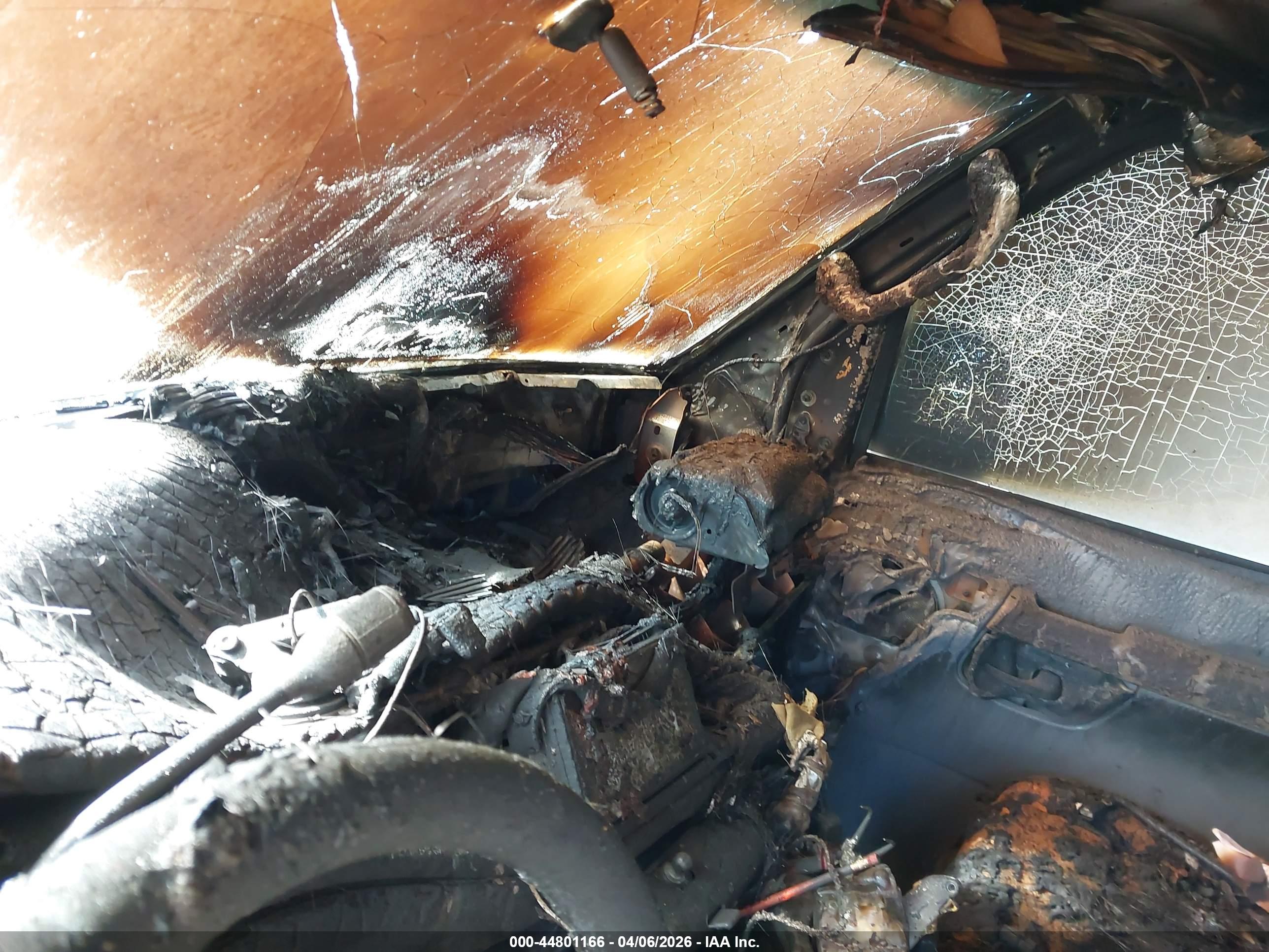 FORD E-350 image 6