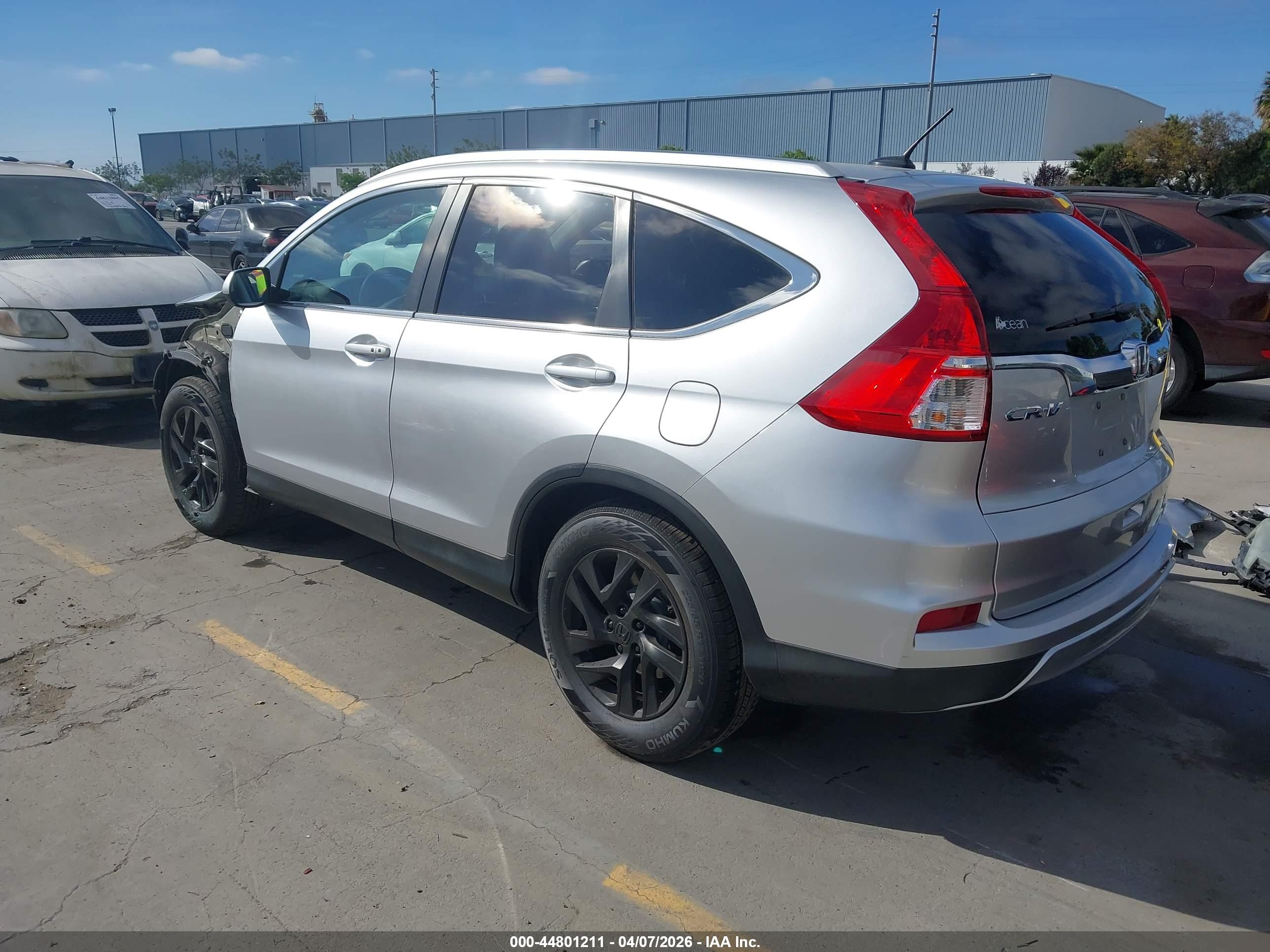 HONDA CR-V image 3