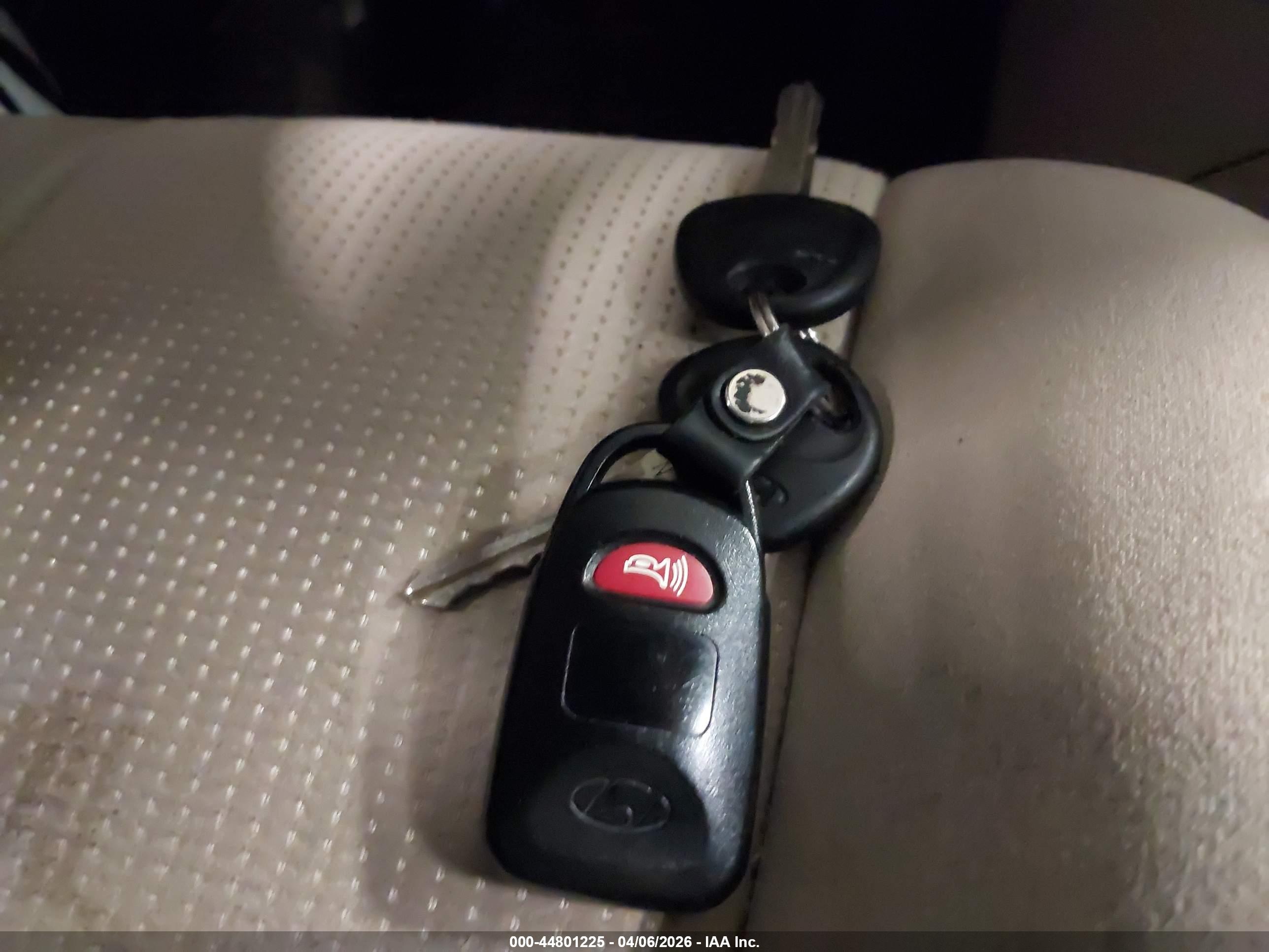 HYUNDAI SONATA image 11